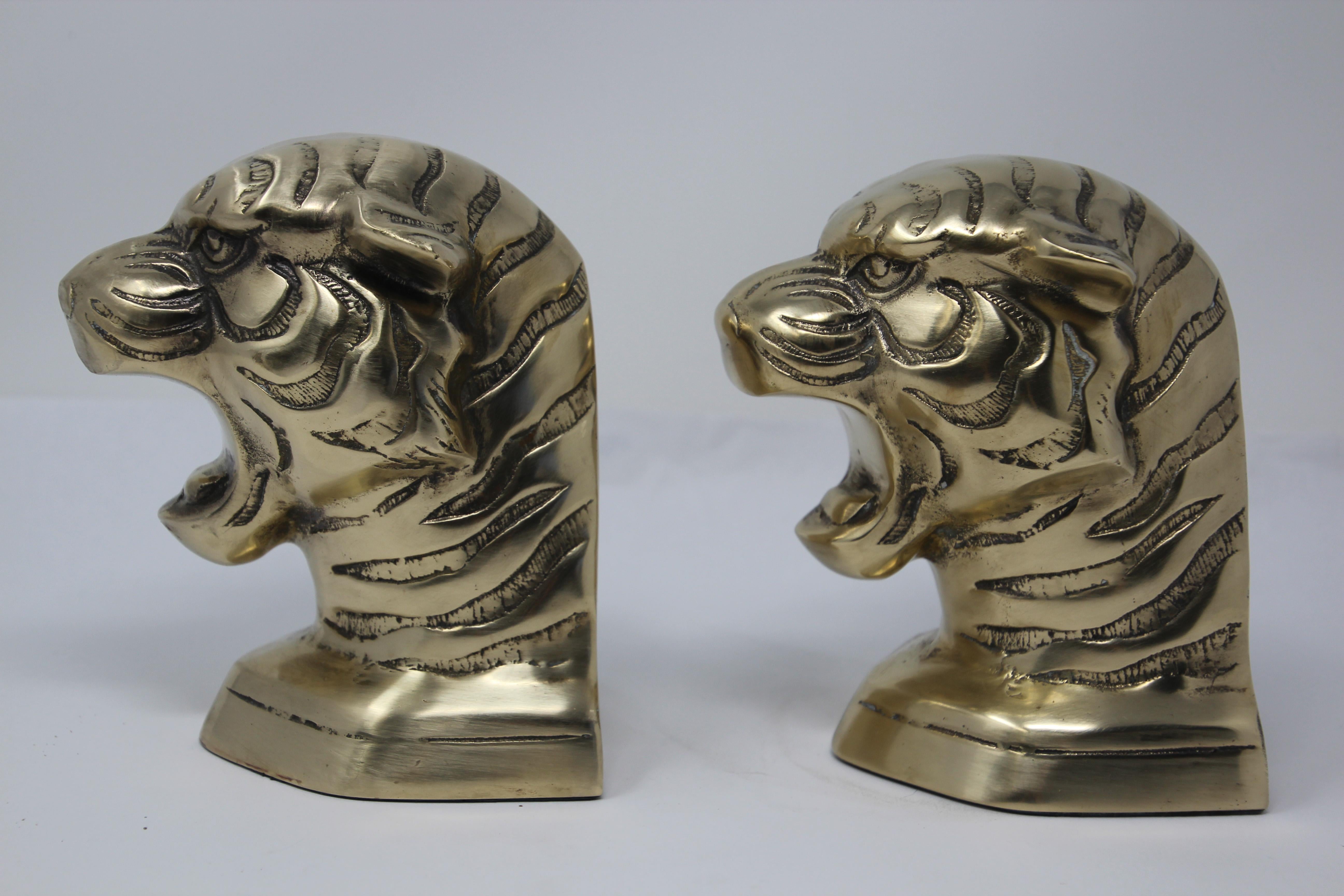 American Vintage Pair of Polished Cast Brass Tigers Bookends, circa 1950