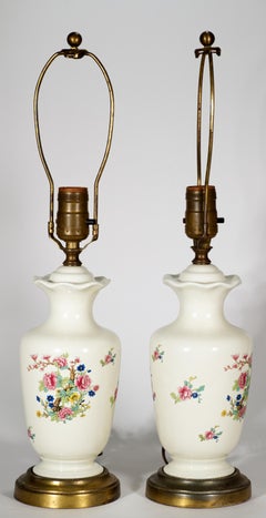 Vintage Pair of Porcelain Urn Shaped Table Lamps in Pembroke Pattern