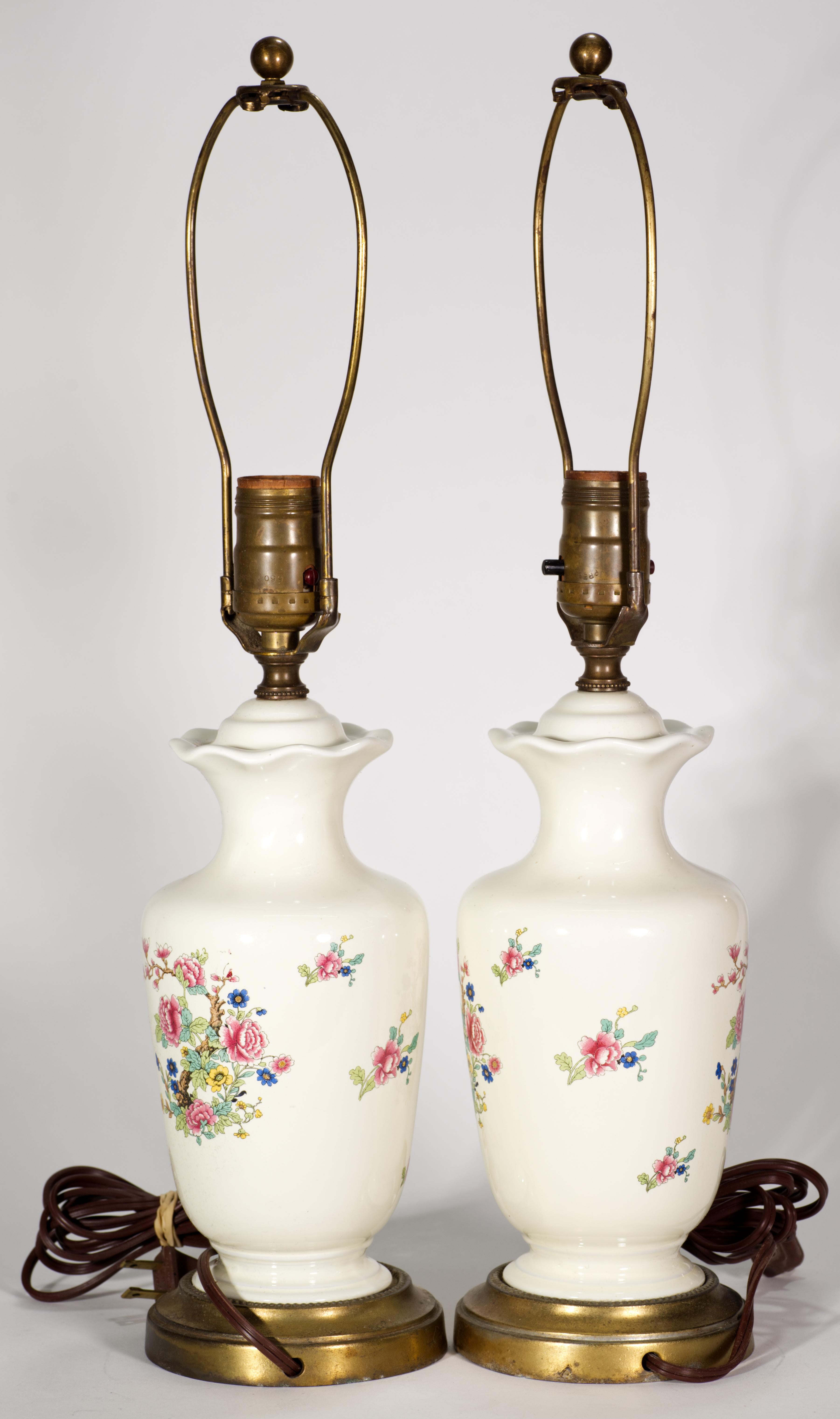 Glazed Vintage Pair of Porcelain Urn Shaped Table Lamps in Pembroke Pattern For Sale