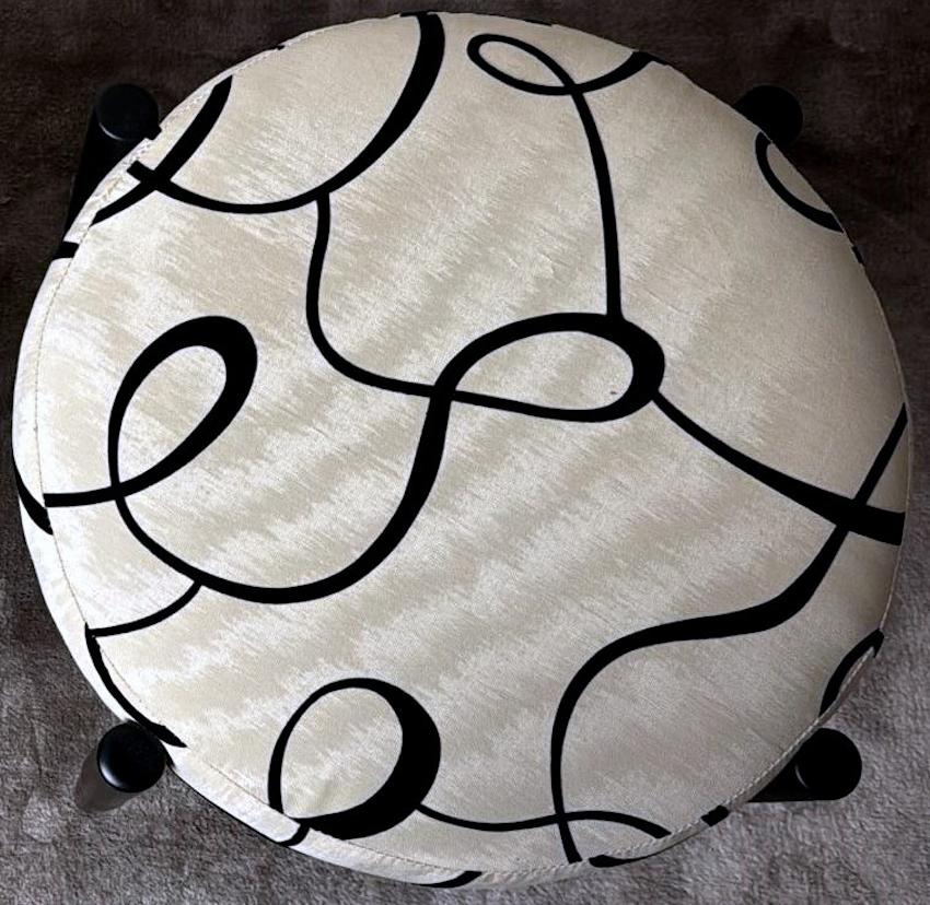 Vintage Pair of Round Italian Stools in Ebonized Wood and Dedar Fabric For Sale 2