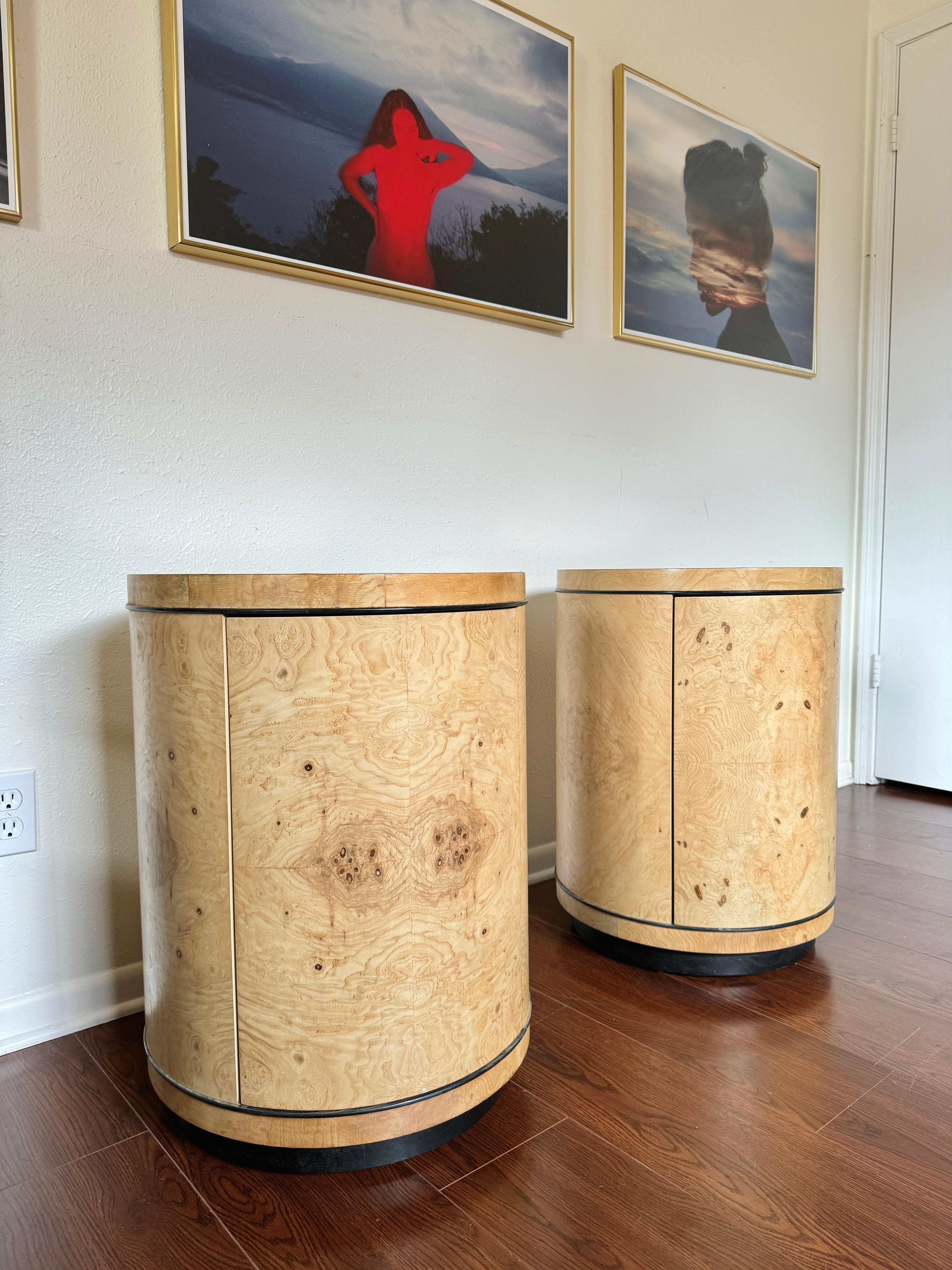 Vintage pair of Scene II burl drum side tables by Henredon, circa 1980s For Sale 5