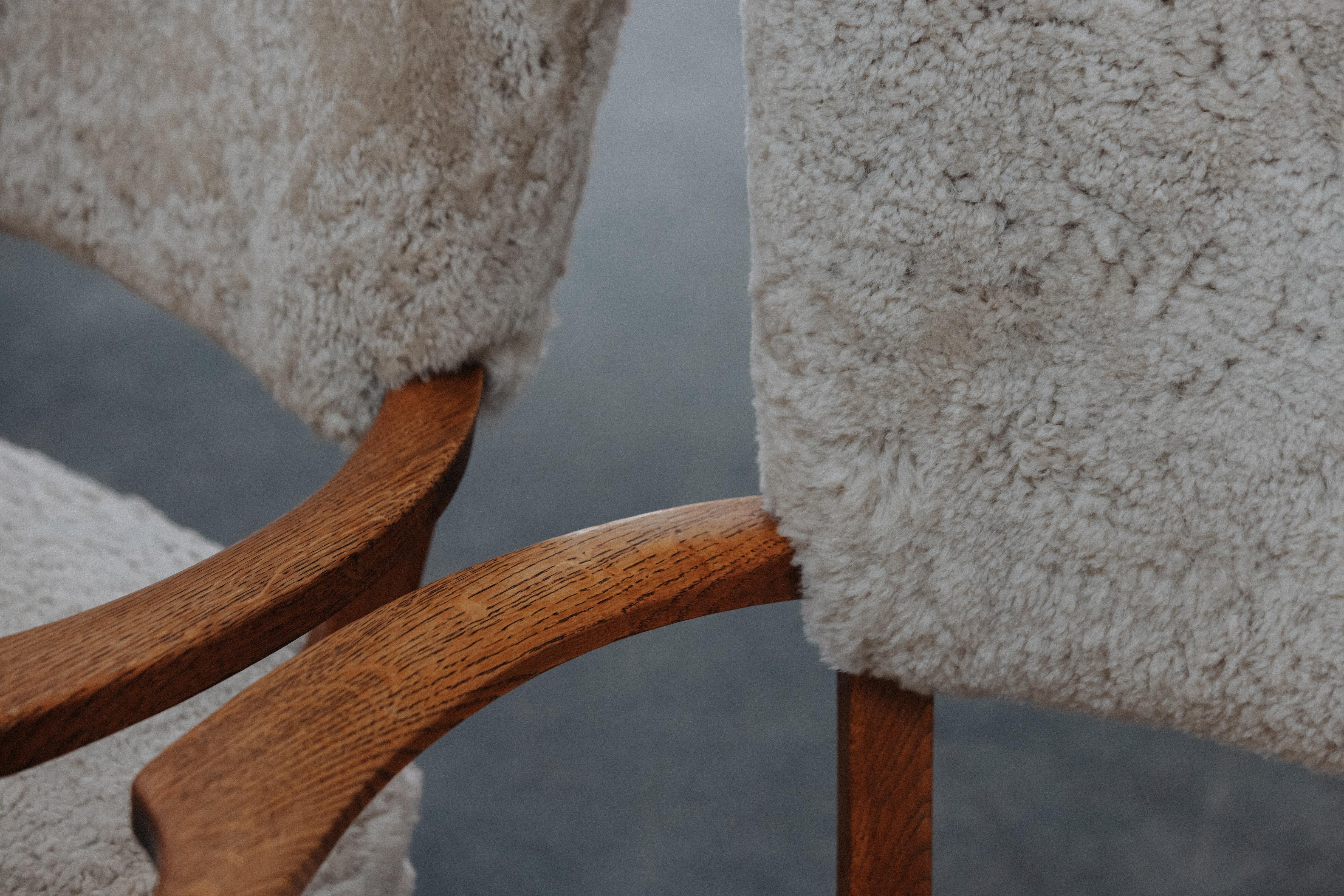 Vintage Pair of Shearling Cabinetmaker Lounge Chairs From Denmark, Circa 1950 1