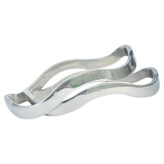 Vintage Pair of Silver Waved Bangles Vintage Pair of Silver Waved Bangles