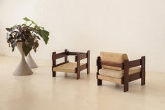Fauteuils en bois de rose massif de la société brésilienne Casulo, années 1960