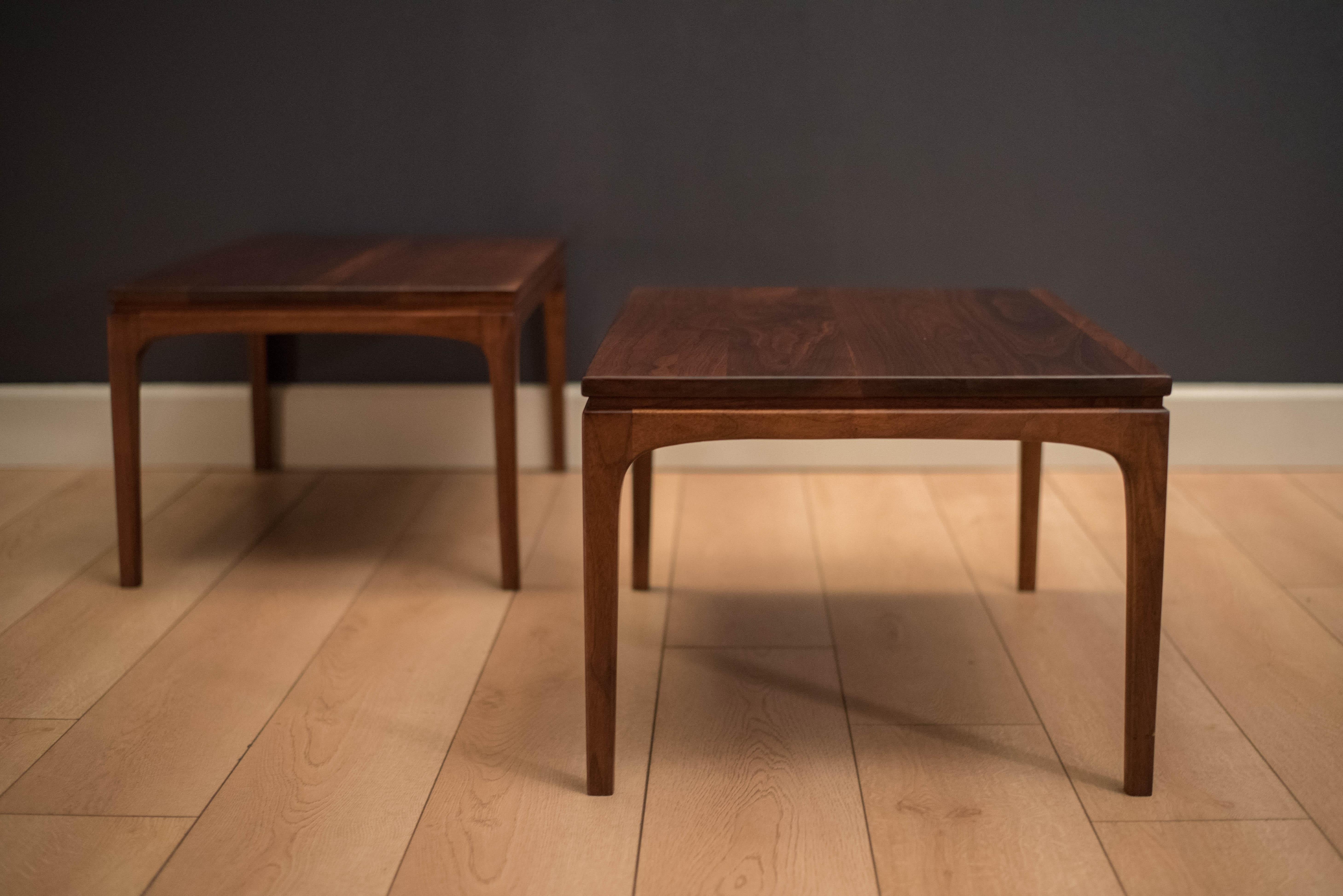 Vintage Pair of Solid Walnut End Tables In Good Condition In San Jose, CA