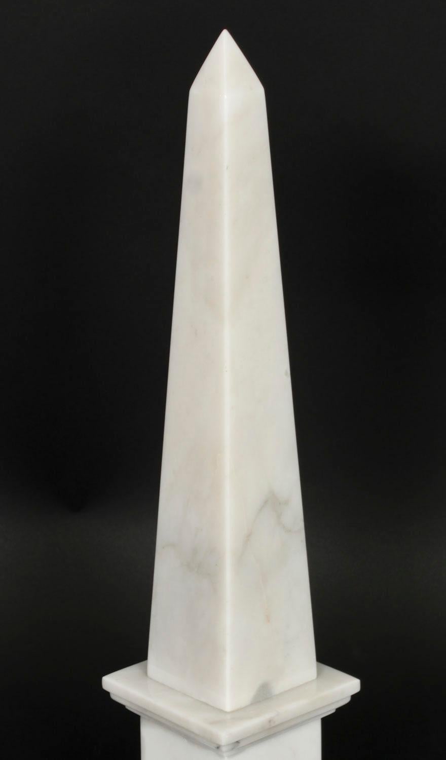 Vintage Pair of Stunning Carrara Marble Obelisks Mid 20th Century For Sale 7
