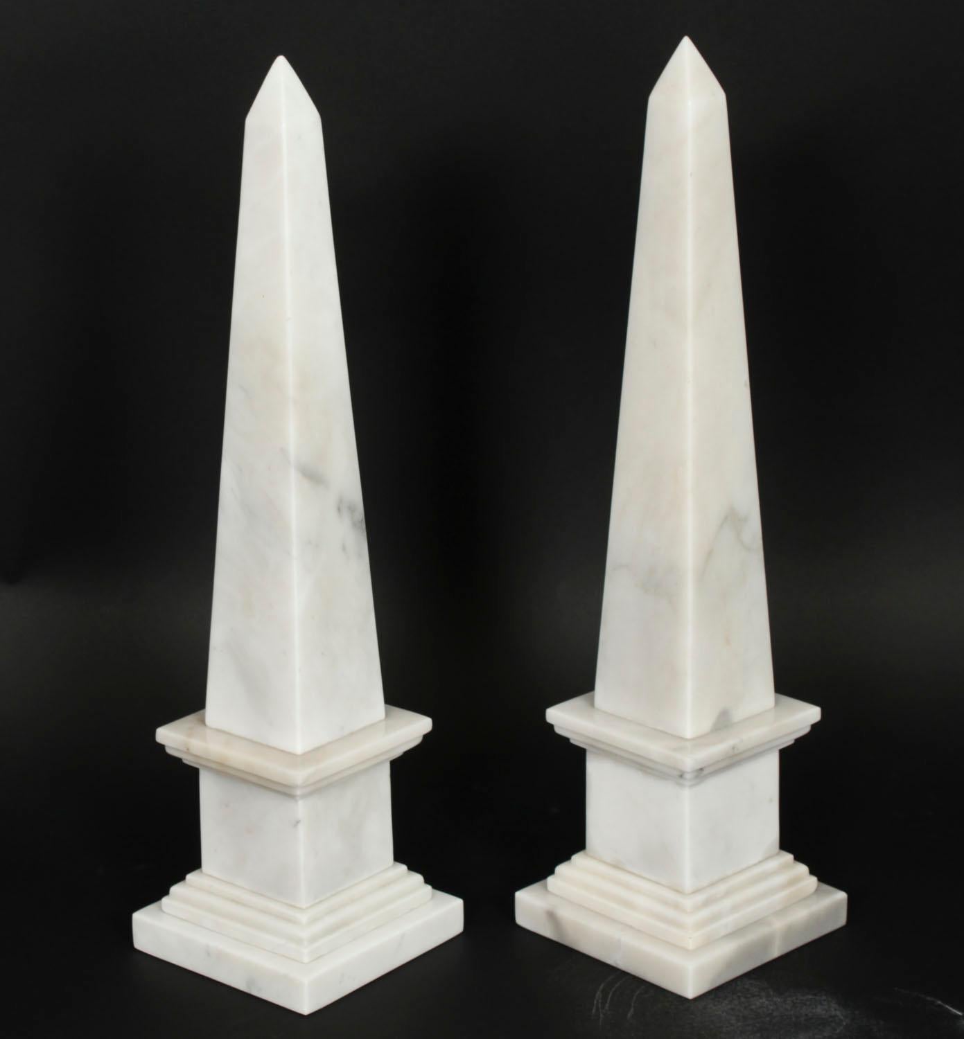Vintage Pair of Stunning Carrara Marble Obelisks Mid 20th Century For Sale 10