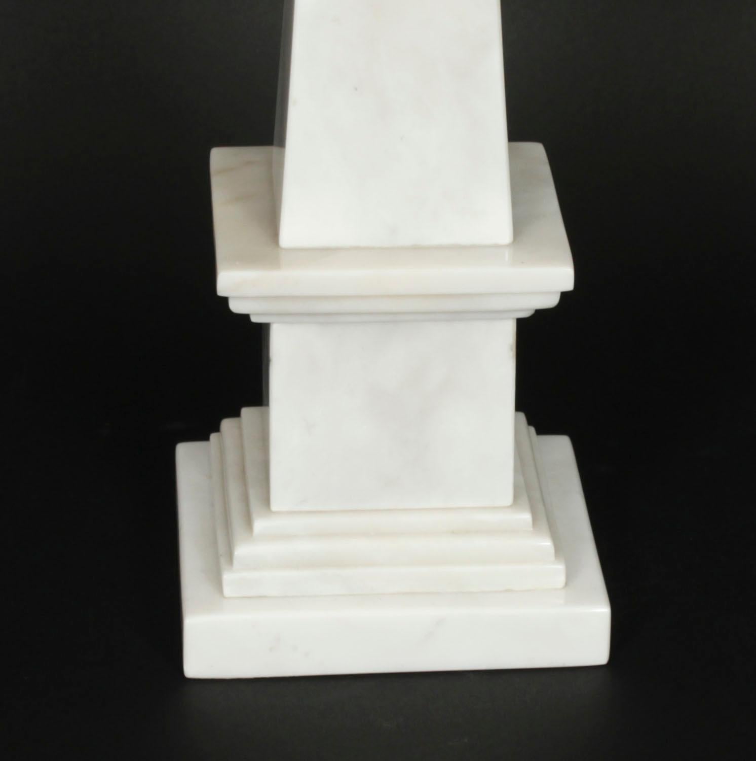 Vintage Pair of Stunning Carrara Marble Obelisks Mid 20th Century For Sale 1