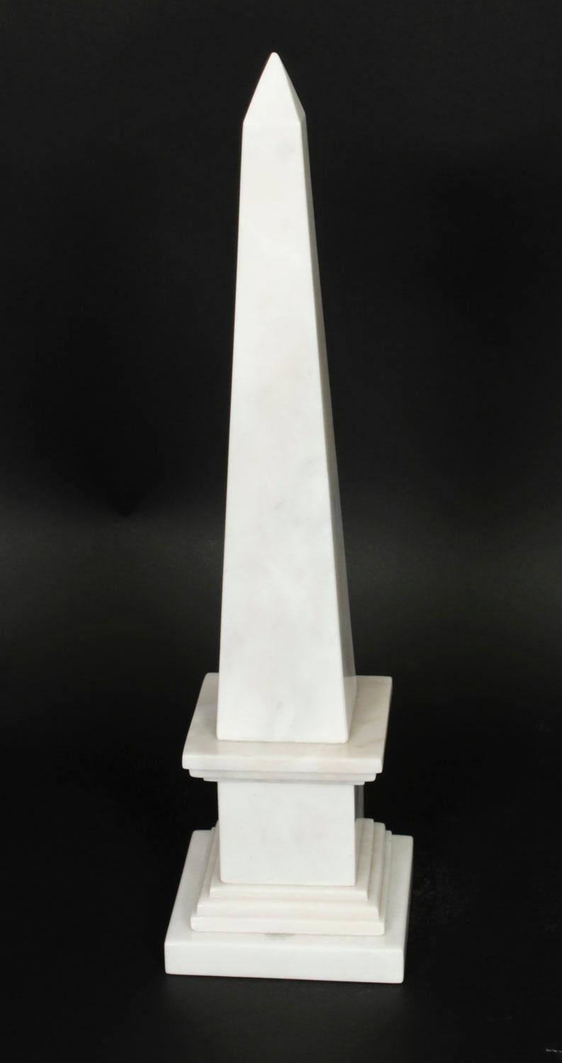Vintage Pair of Stunning Carrara Marble Obelisks Mid 20th Century For Sale 5