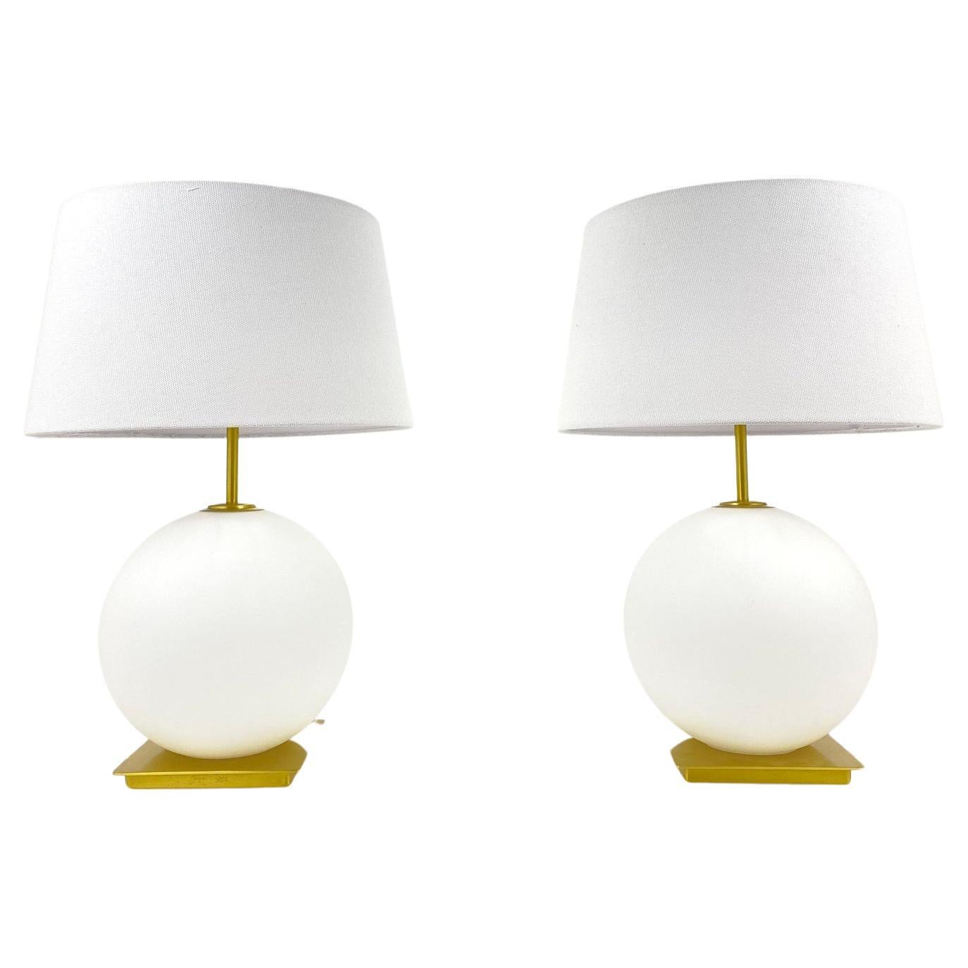 Vintage Pair of Table Lamps in Brass and Opaline Glass by Holtkötter, 2000 For Sale