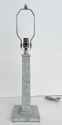 Coppia di lampade da tavolo vintage con formica craquelure, ricablate, paralumi nuovi