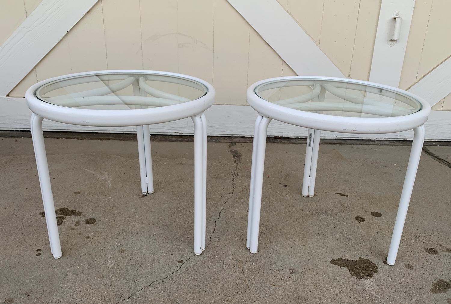 American Vintage Pair of Tamiami Side Tables in White Metal and Glass Tops