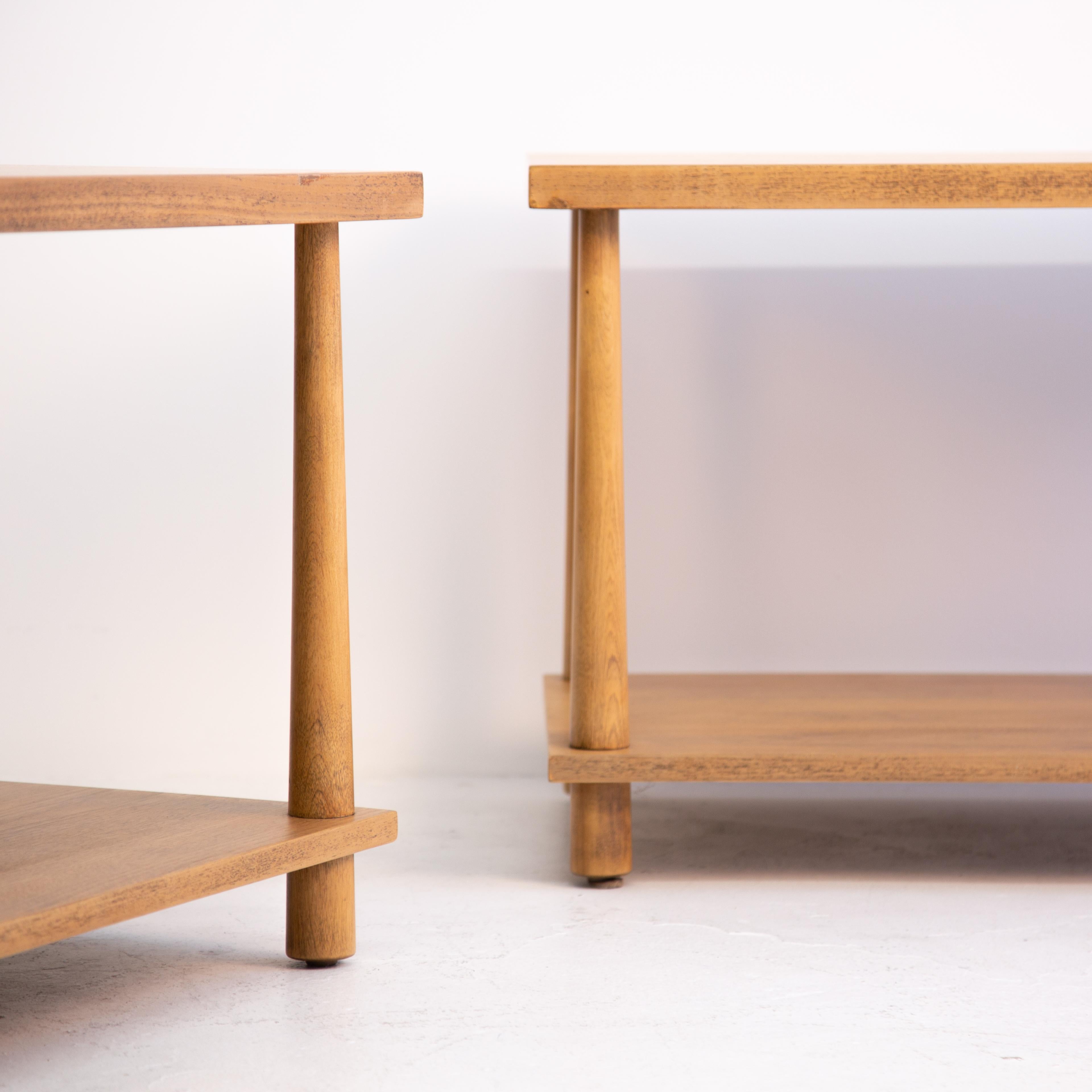 Vintage Pair of T.H. Robsjohn-Gibbings Side Tables, Midcentury, American In Excellent Condition In New York, NY