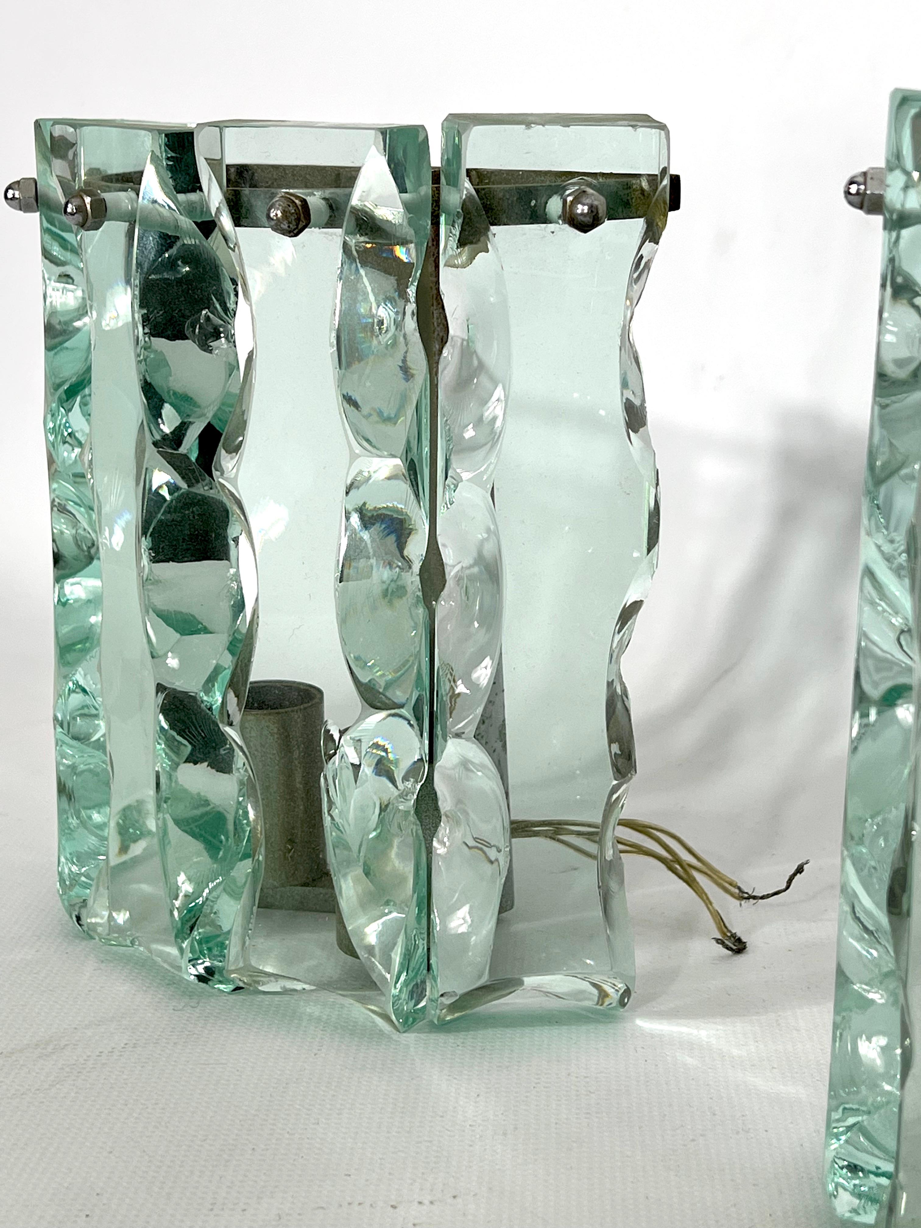 Vintage Pair of Thick Cut Glass Sconces by Zero Quattro, Italy 1970s For Sale 7