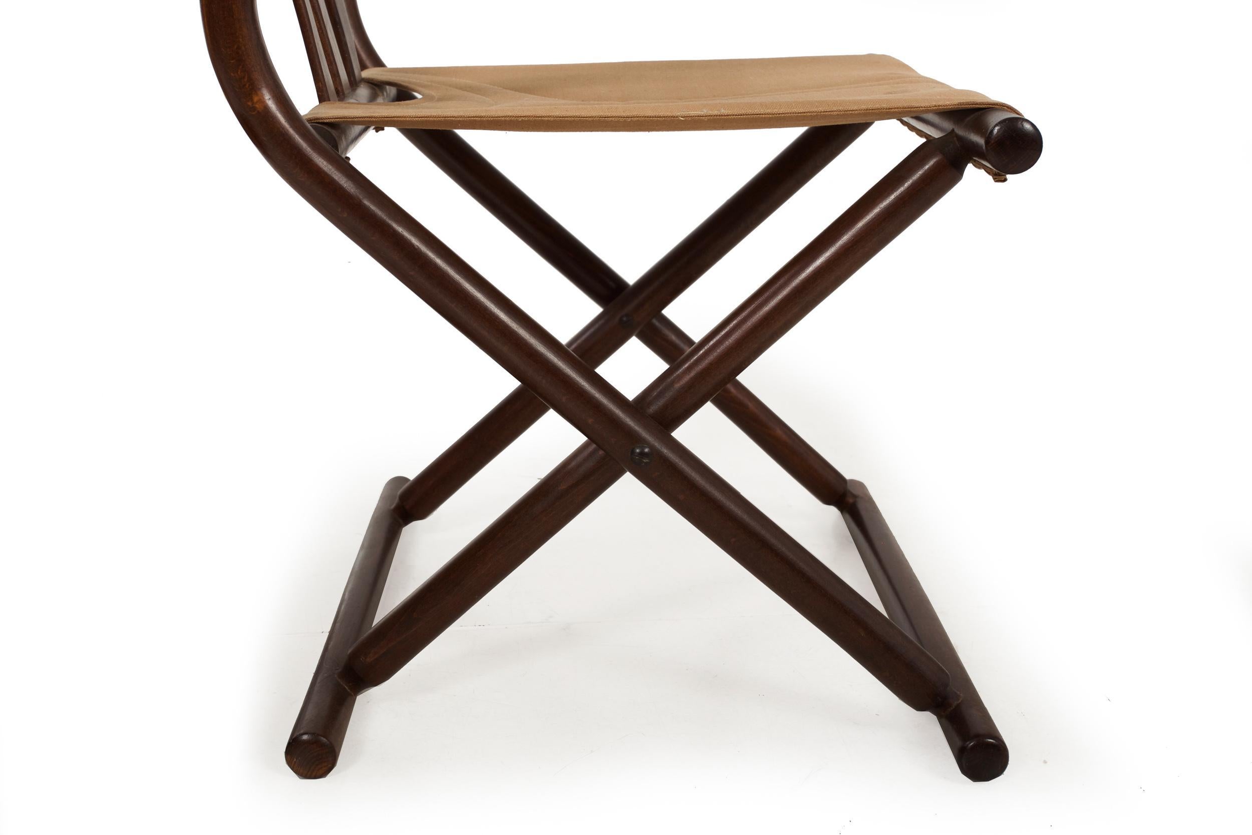 Vintage Pair of Thonet-Style Mid-Century Modern Bentwood Folding Chairs c. 1960s 8