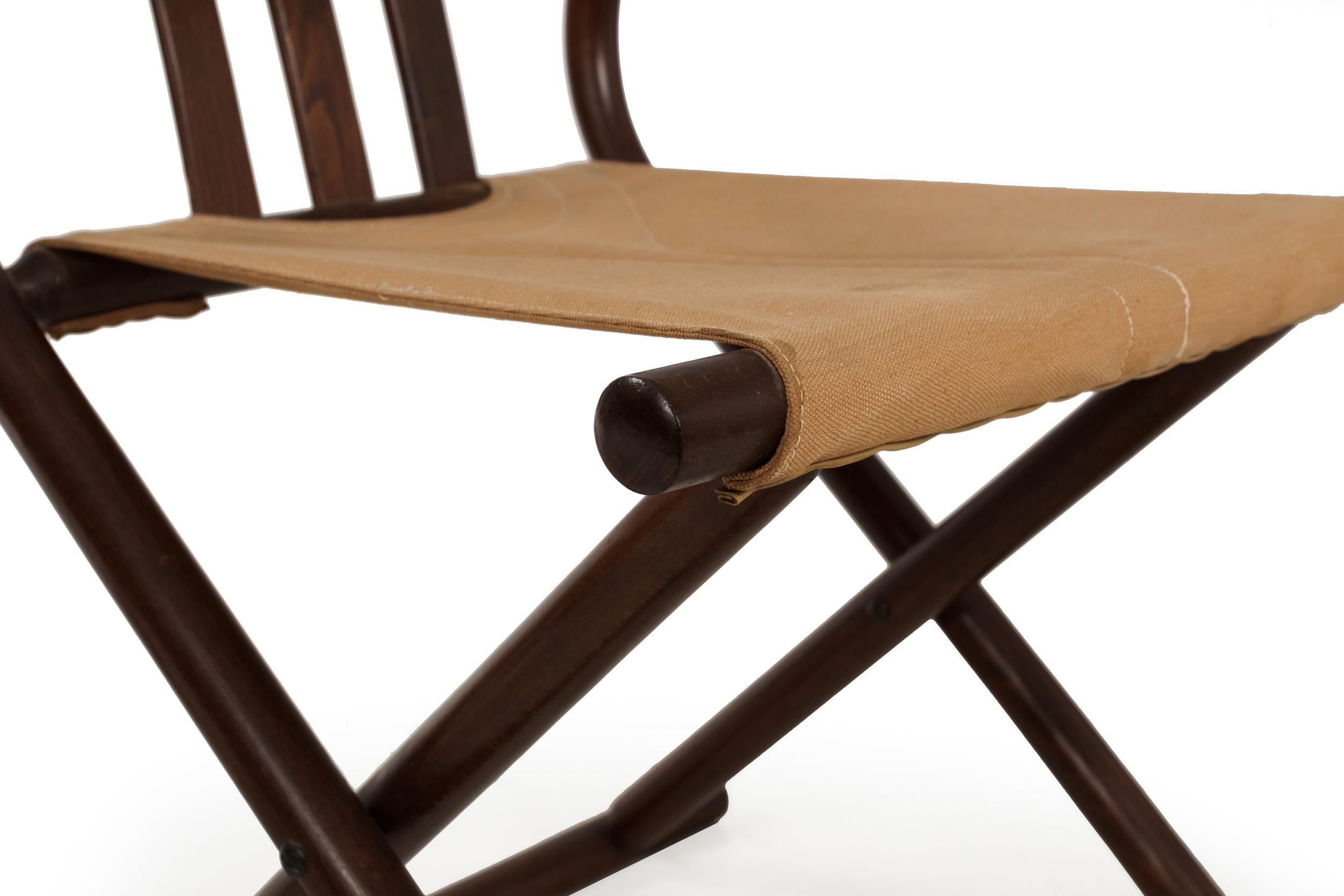 Vintage Pair of Thonet-Style Mid-Century Modern Bentwood Folding Chairs c. 1960s 11