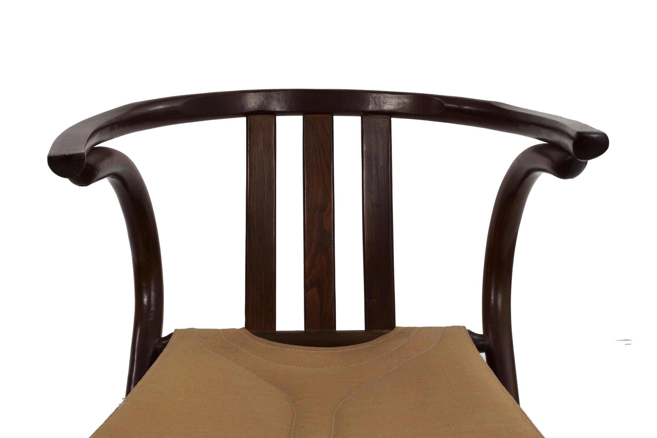 Mid-20th Century Vintage Pair of Thonet-Style Mid-Century Modern Bentwood Folding Chairs c. 1960s
