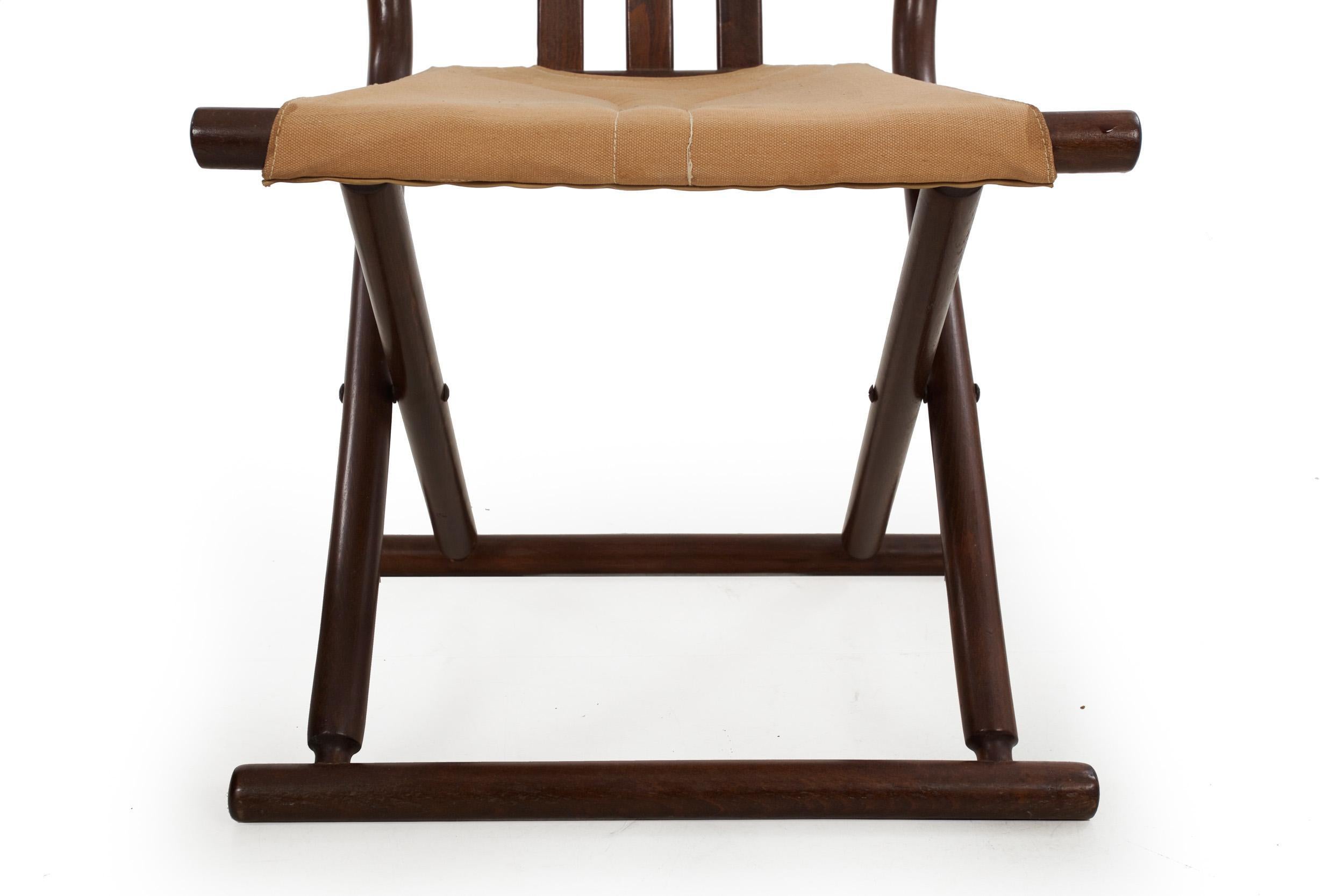 Vintage Pair of Thonet-Style Mid-Century Modern Bentwood Folding Chairs c. 1960s 3