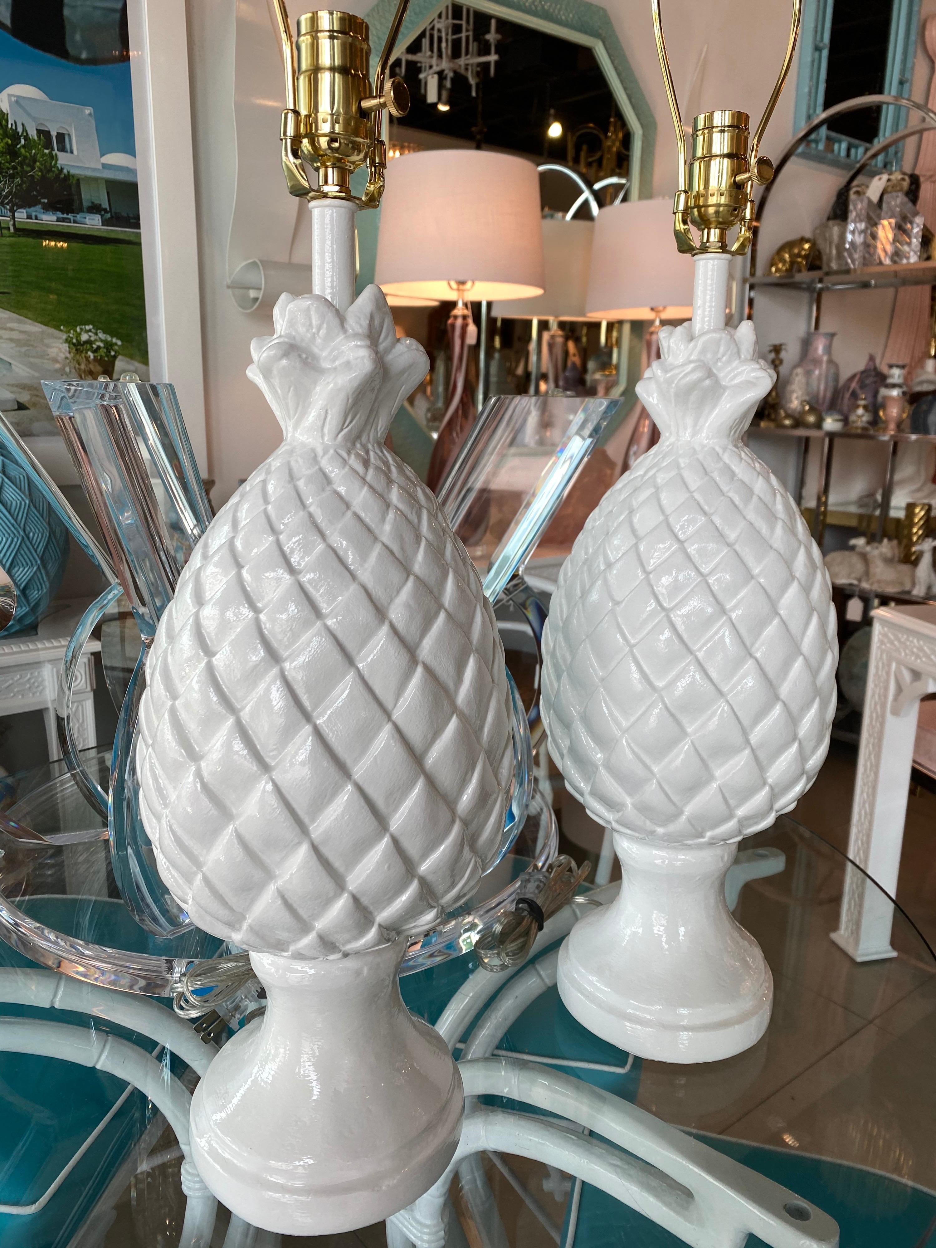 Late 20th Century Vintage Pair of Tropical White Plaster Pineapple Table Lamps New Wired Brass