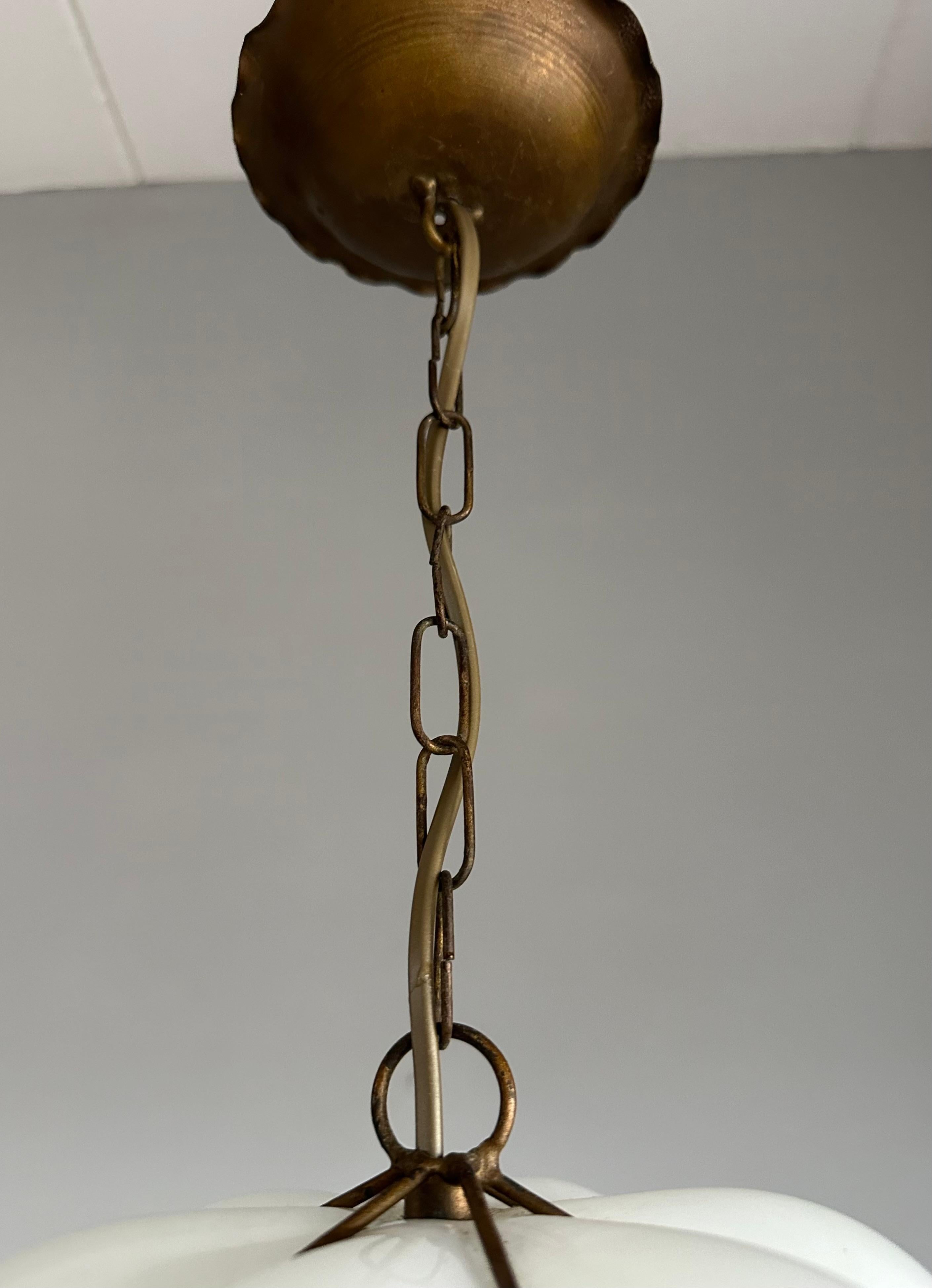 Coppia di lampade a sospensione di Murano vintage in vetro soffiato a bocca con montatura in ferro in vendita 4