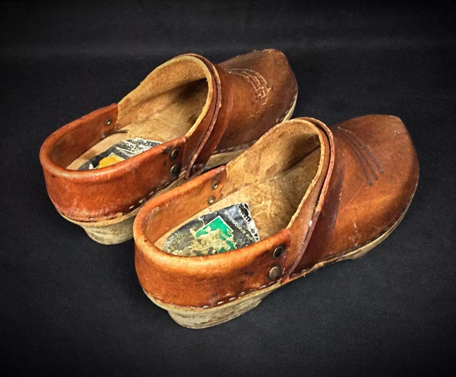 Cette paire de sabots vintage 