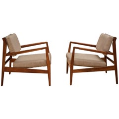 Vintage Pair of Walnut Lounge Chairs by Jens Risom