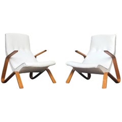 Vintage Pair of White Leather Eero Saarinen Grasshopper Lounge Chairs for Knoll