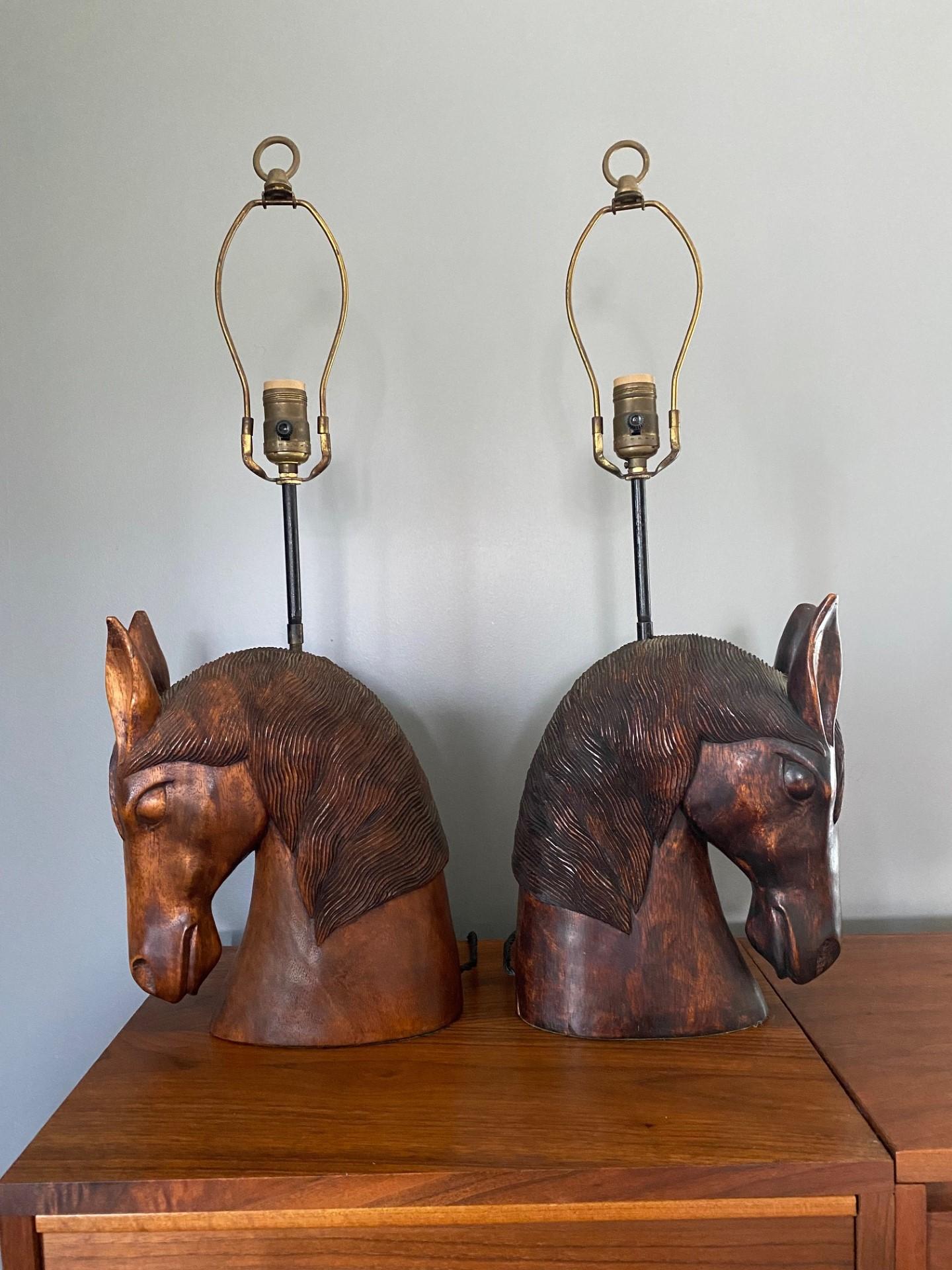American Vintage Pair of William Billy Haines Carved Wooden Horse Head Lamps with Shades