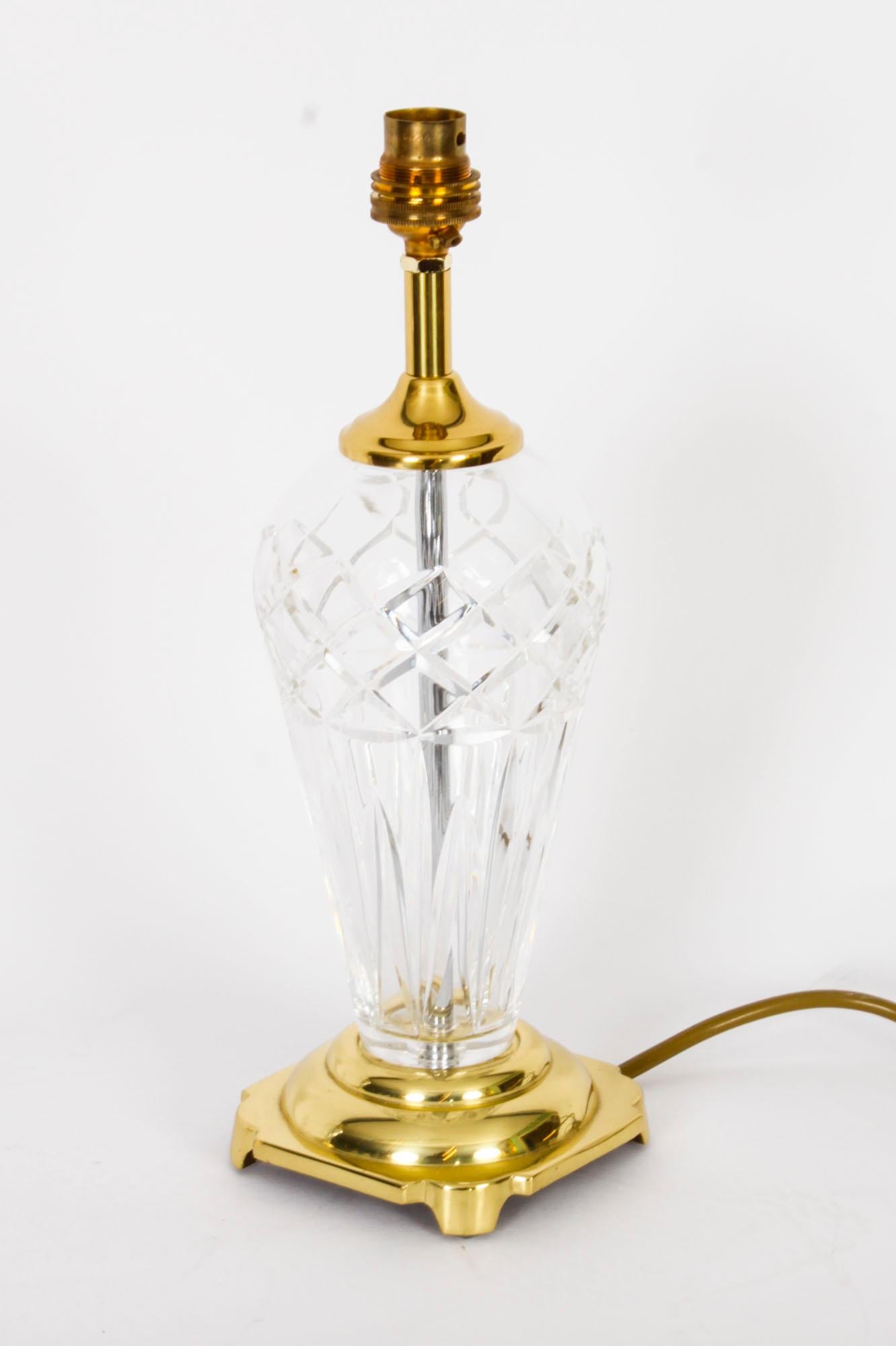 Paar Vintage-Tischlampen aus geschliffenem Windsor-Glas, 20. Jahrhundert im Angebot 7