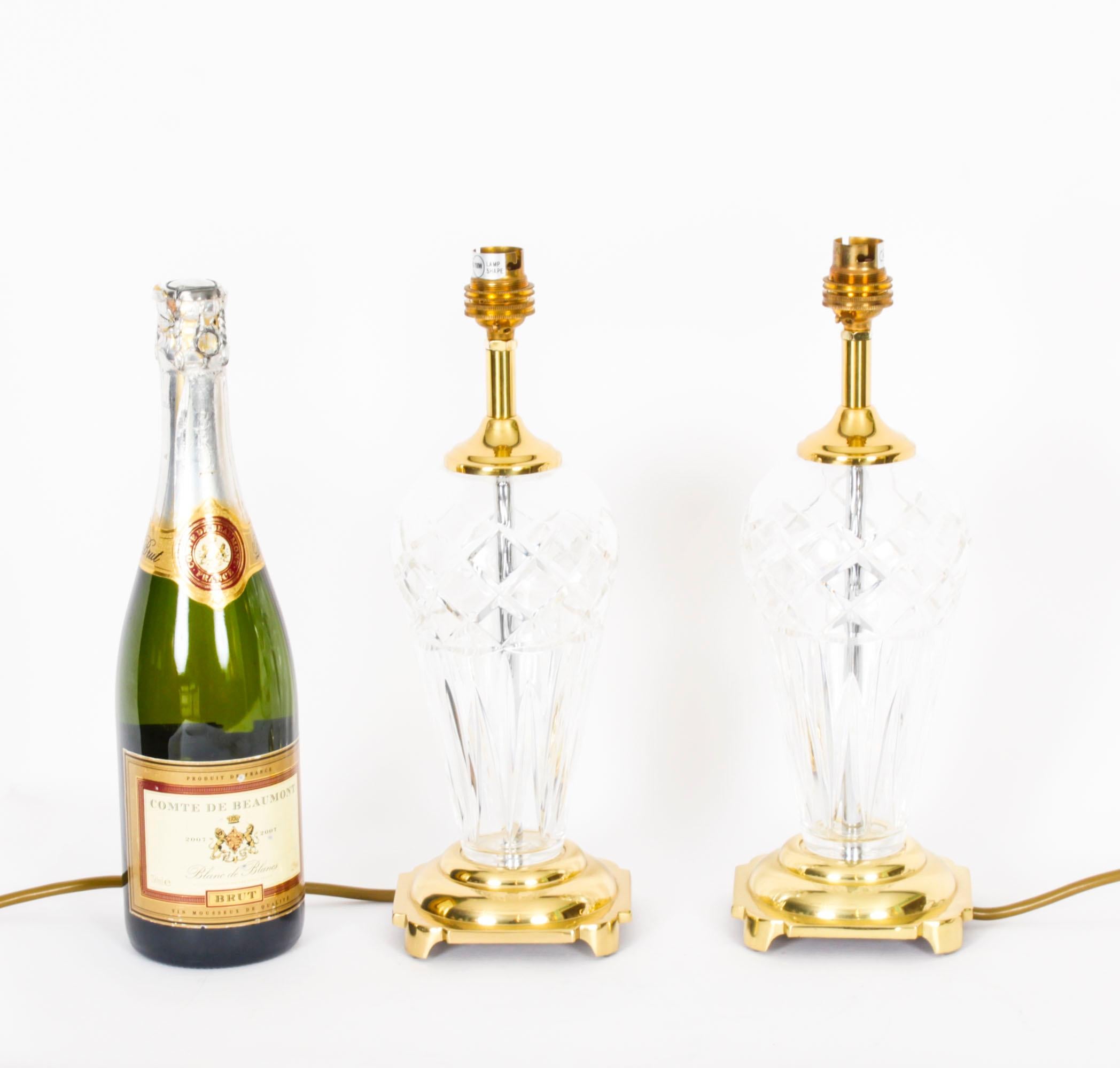 Paar Vintage-Tischlampen aus geschliffenem Windsor-Glas, 20. Jahrhundert im Angebot 8