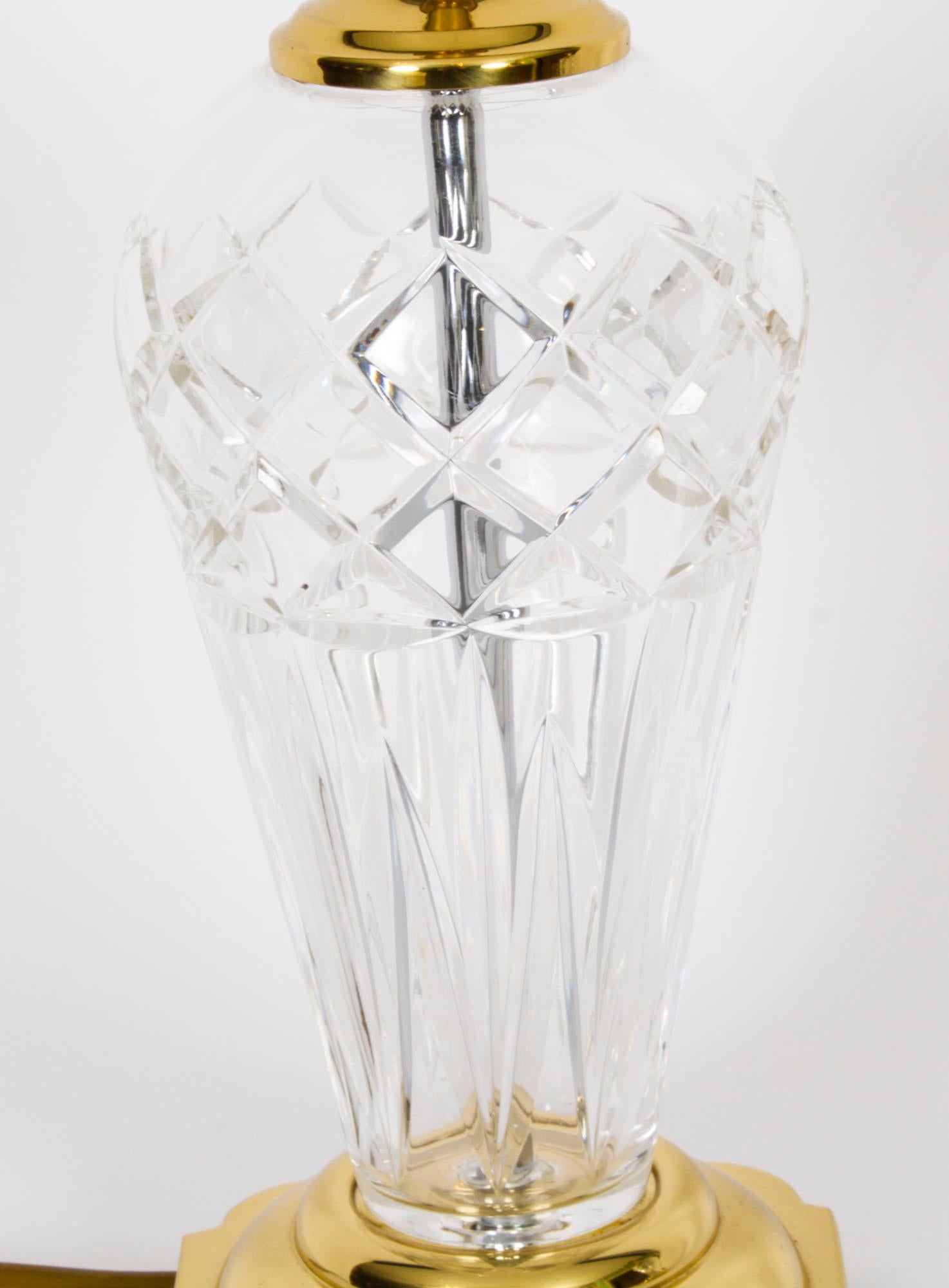 Paar Vintage-Tischlampen aus geschliffenem Windsor-Glas, 20. Jahrhundert im Angebot 1