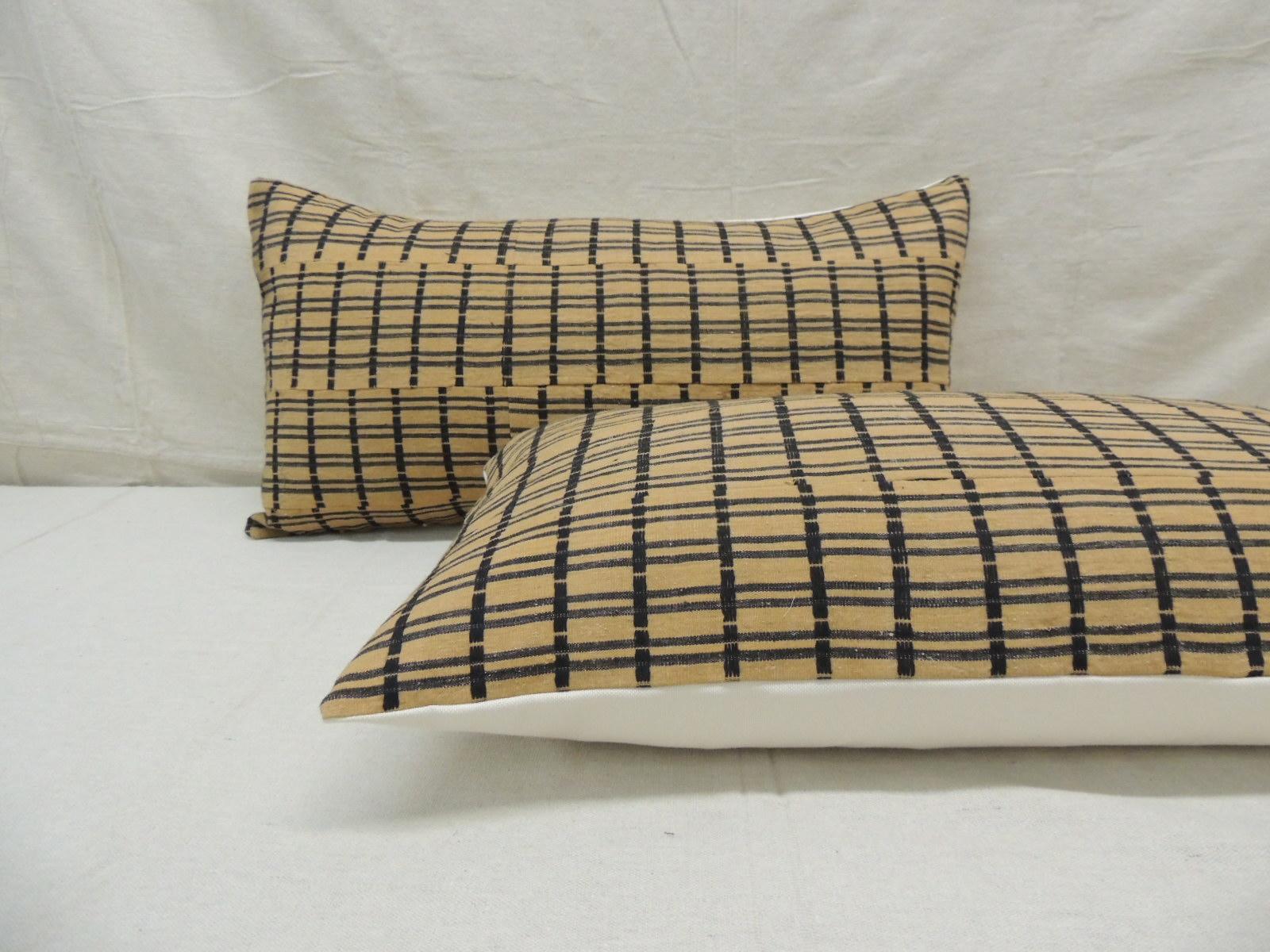 Nigerian Vintage Pair of Yellow and Dark Blue African Stripweaves Decorative Pillows For Sale
