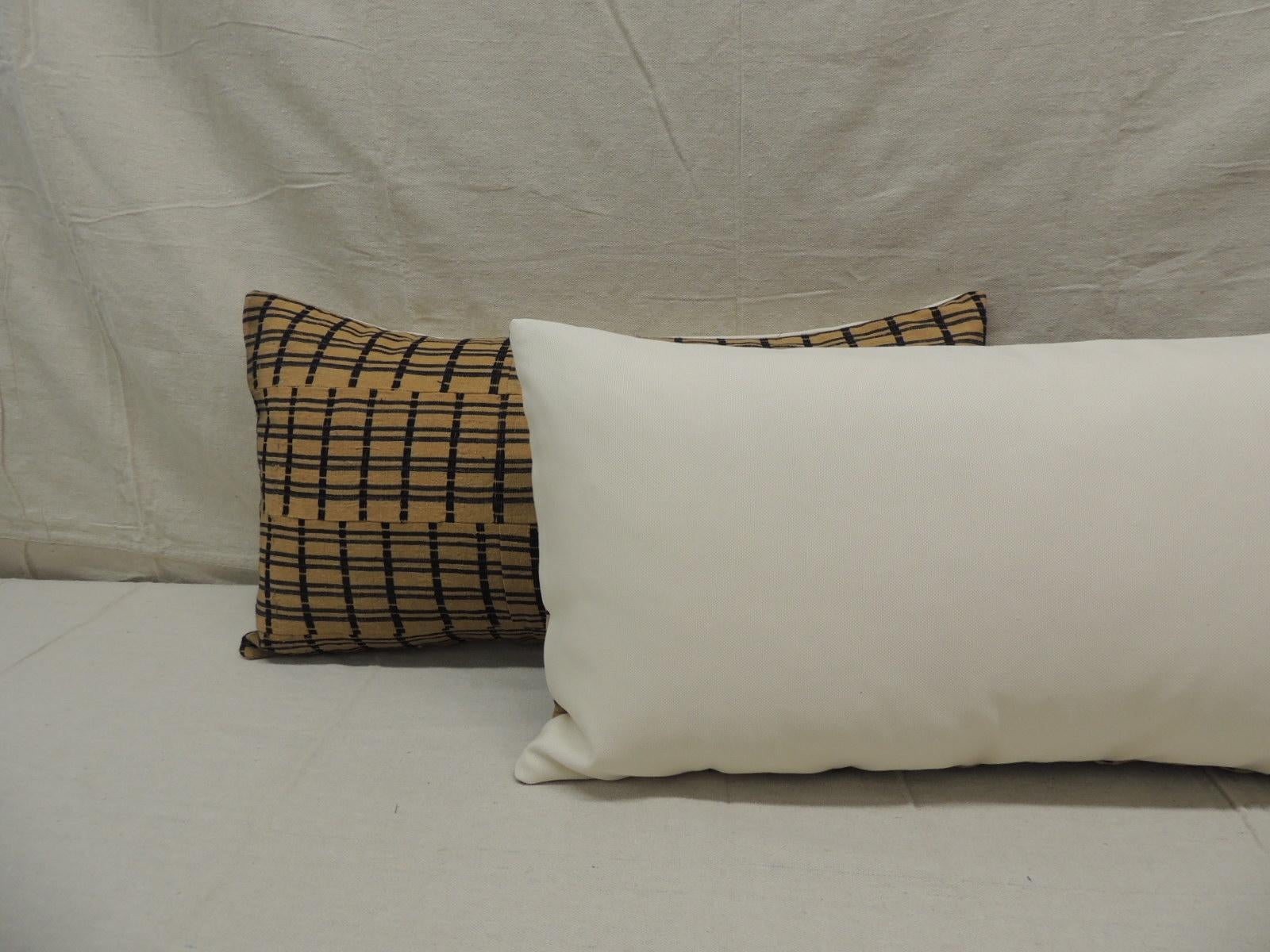 Hand-Crafted Vintage Pair of Yellow and Dark Blue African Stripweaves Decorative Pillows For Sale