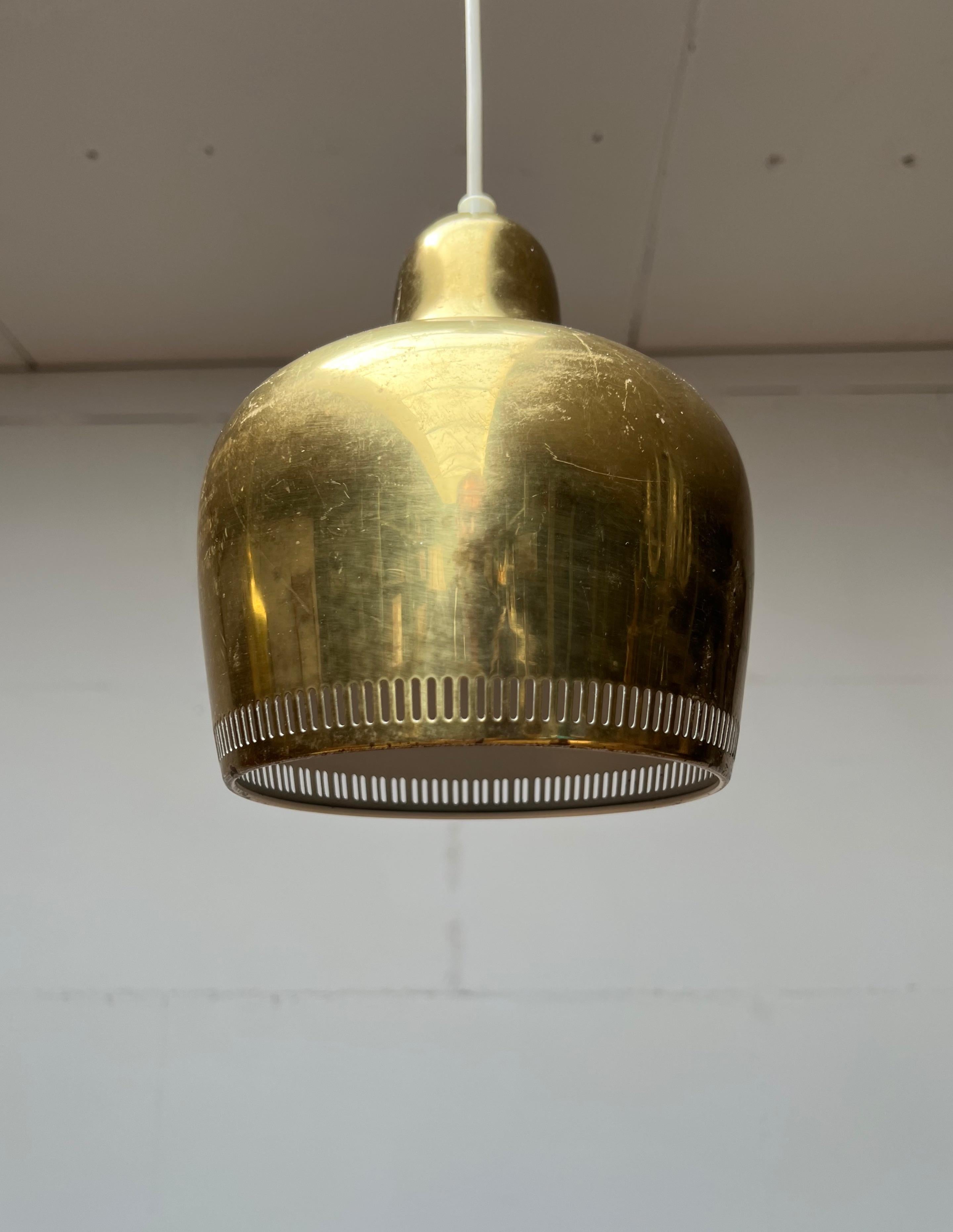 Vintage Pair Original Mid-Century Brass Pendant Lights by Alvar Aalto, 1950s 5