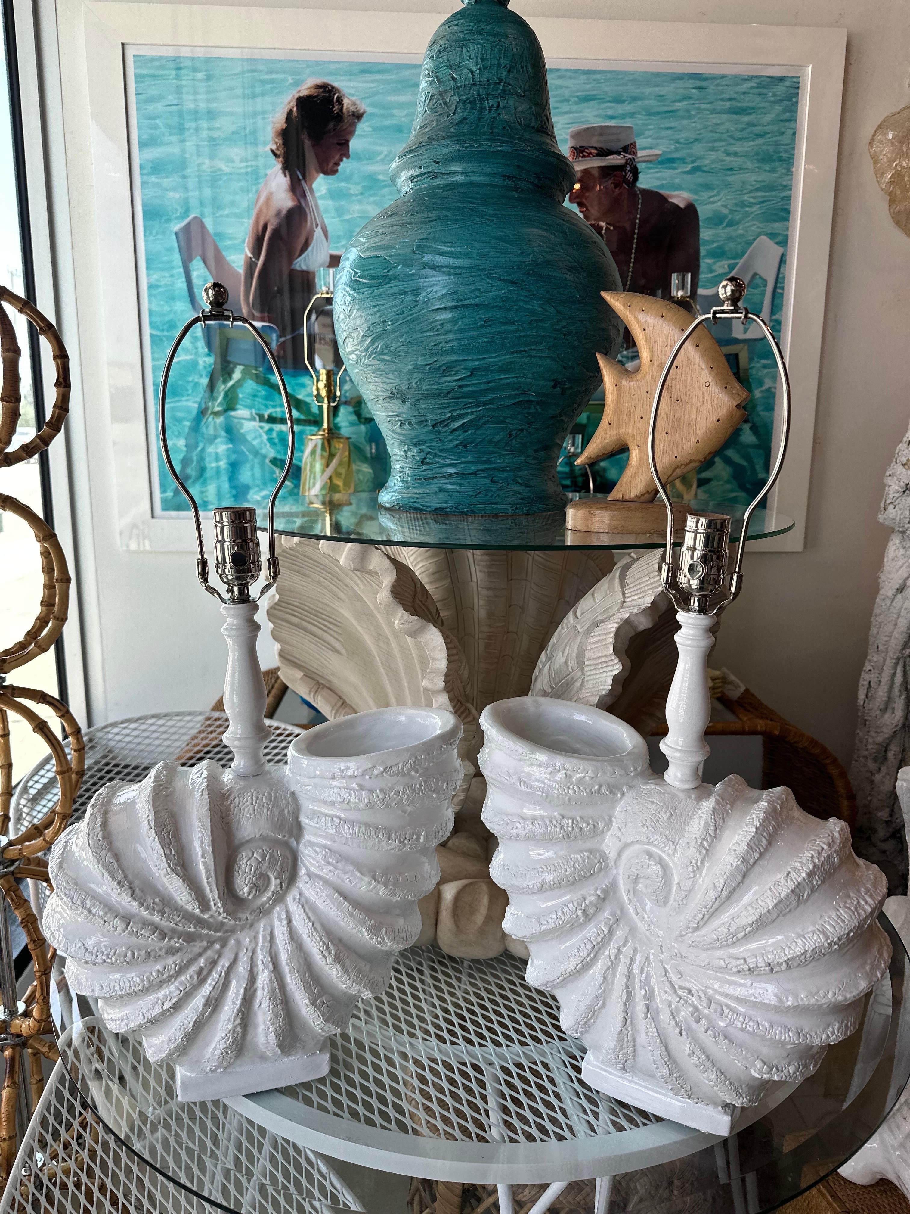 Vintage Pair Palm Beach Nautilus Shell Seashell Plaster Table Lamps Newly Wired For Sale 5