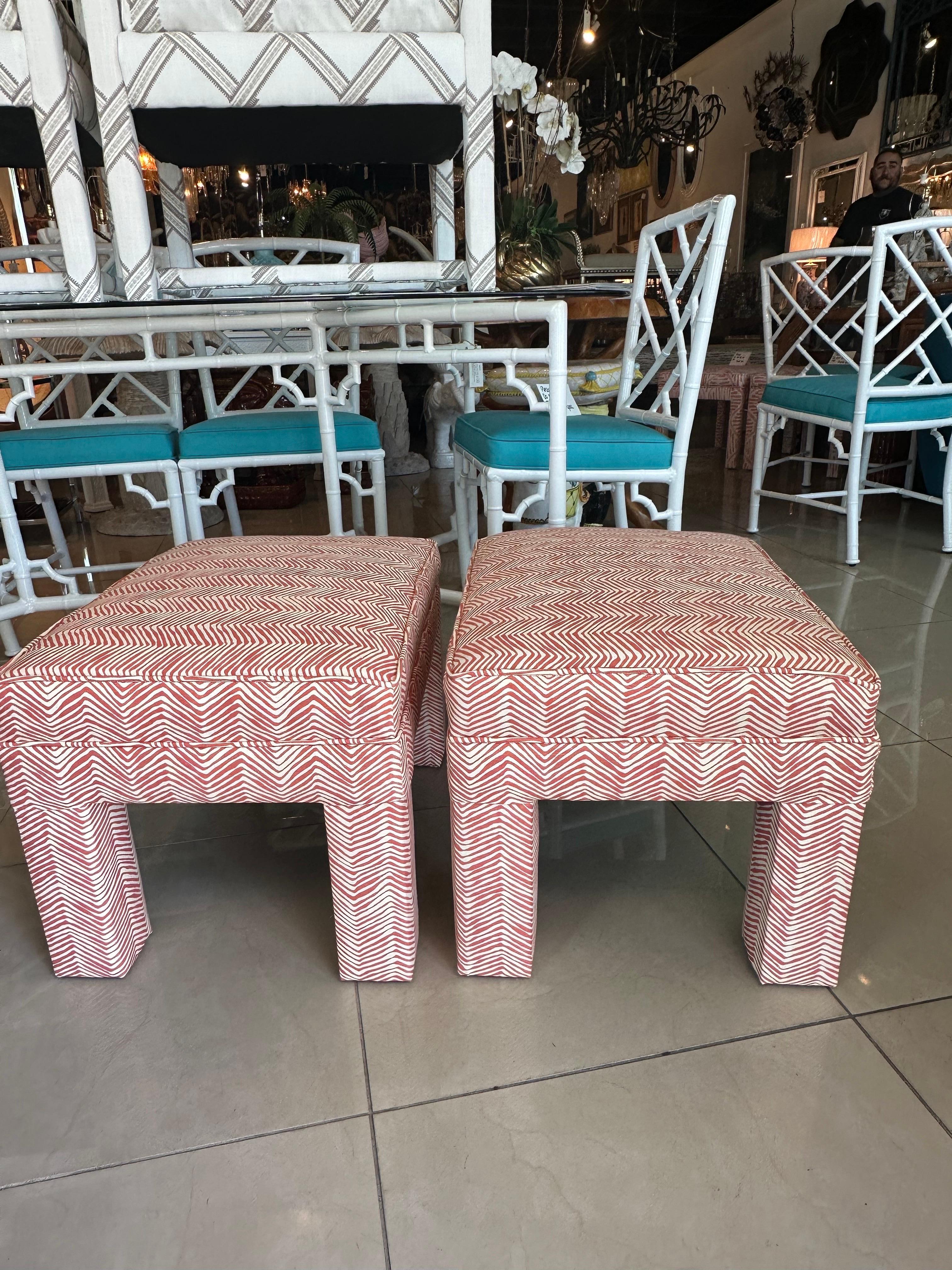 American Vintage Pair Parsons Benches Stools Ottomans Newly Upholstered Coral Quadrille For Sale