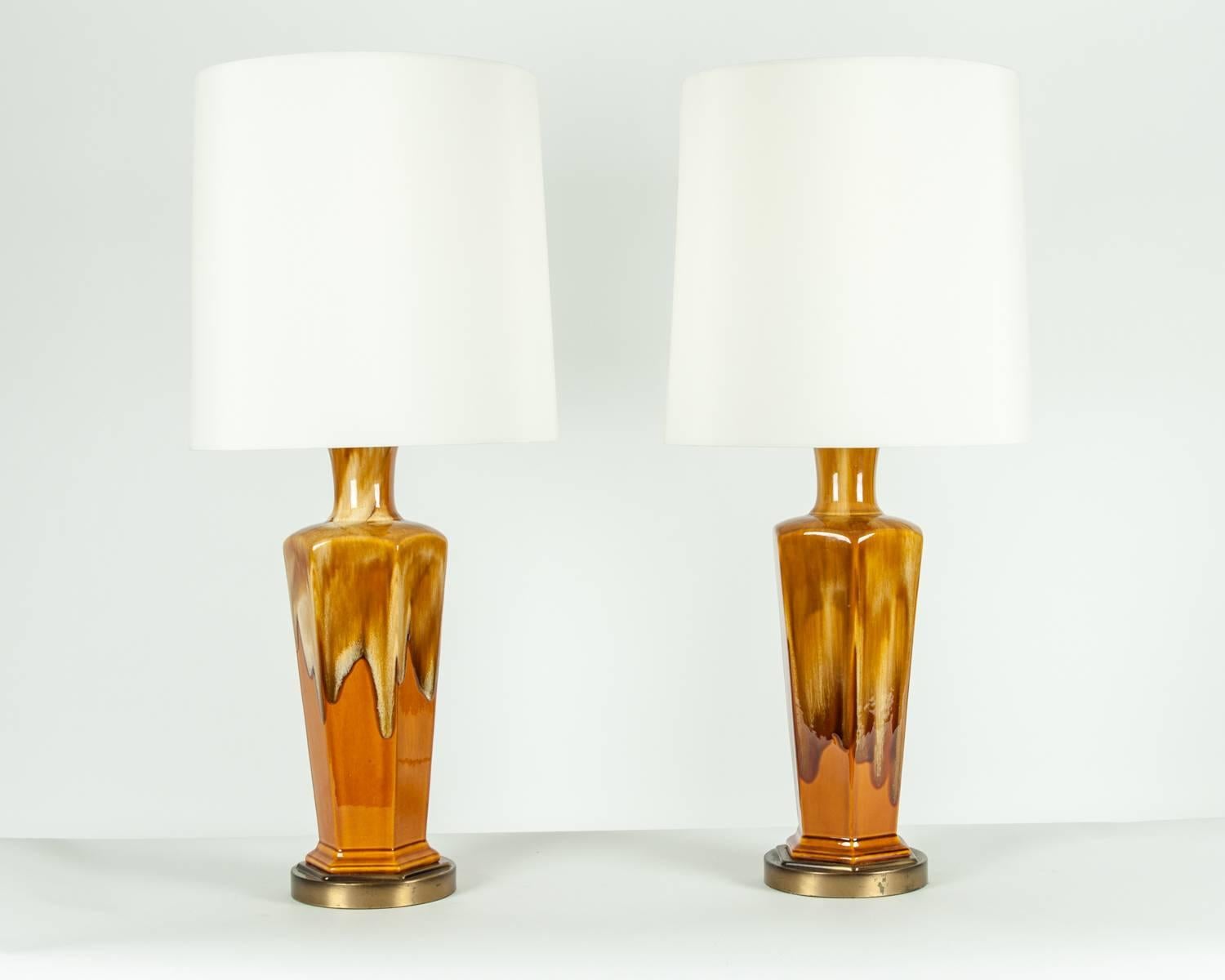 Vintage Pair of Porcelain Table Lamps 6