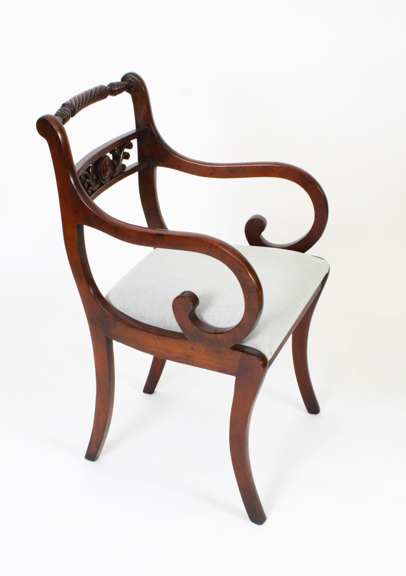 Néo-Régence Paire de fauteuils à dossier en corde de style Revive 20ème siècle en vente