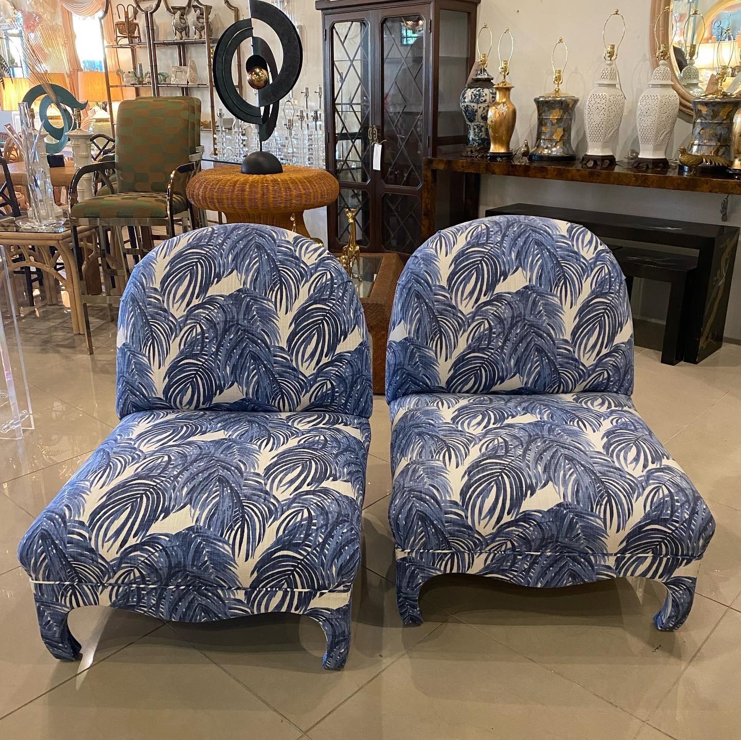 Vintage Pair Slipper Chairs Upholstered Blue & White Palm Leaf Ming Scalloped 6