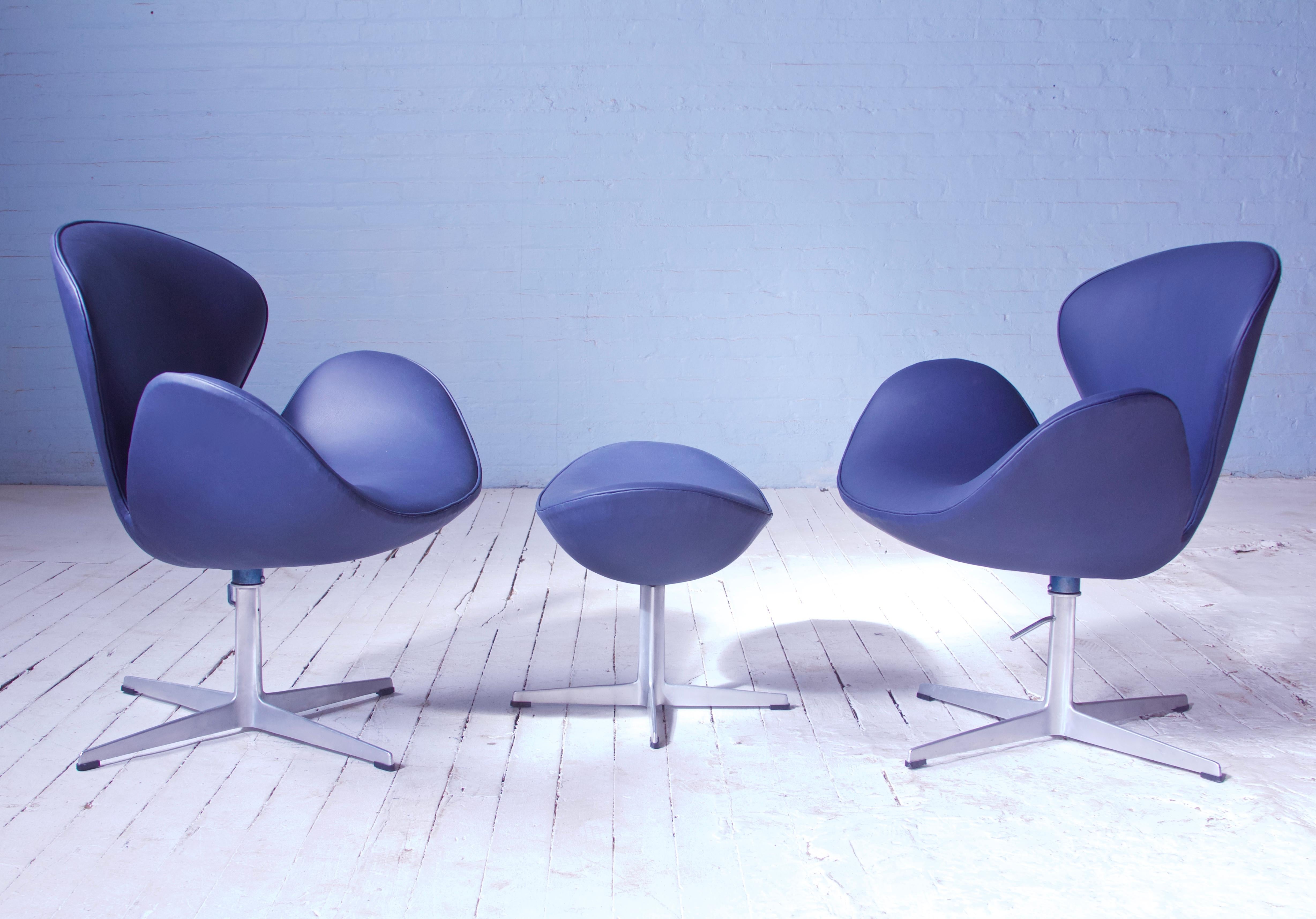 Single Chair still available*

Arne Jacobsen designed the Swan as well as the Egg for the lobby and lounge areas at the SAS Royal Hotel in Copenhagen, in 1958. The commission to design every element of the hotel building as well as the furniture was