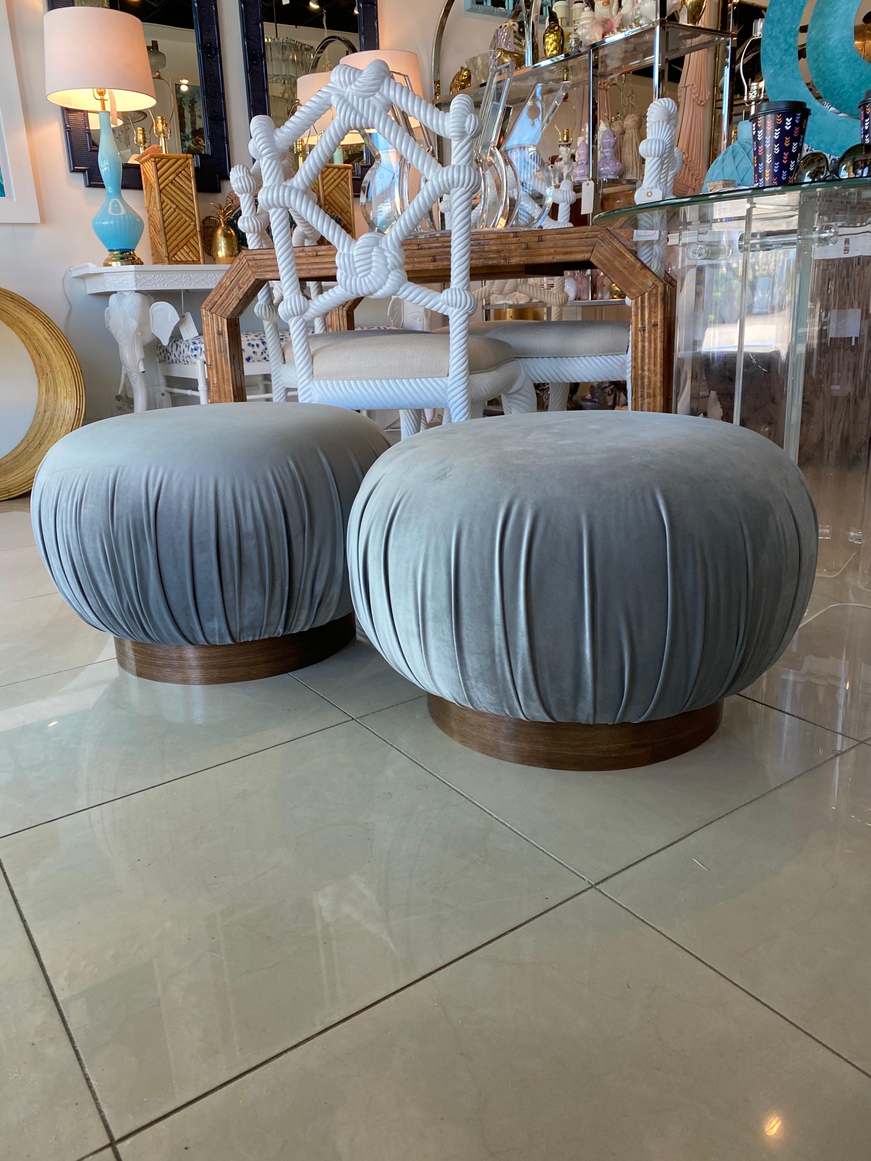 American Pair of Swivel Pouffe Poufs Ottomans Benches Stools Grey Velvet Walnut Base