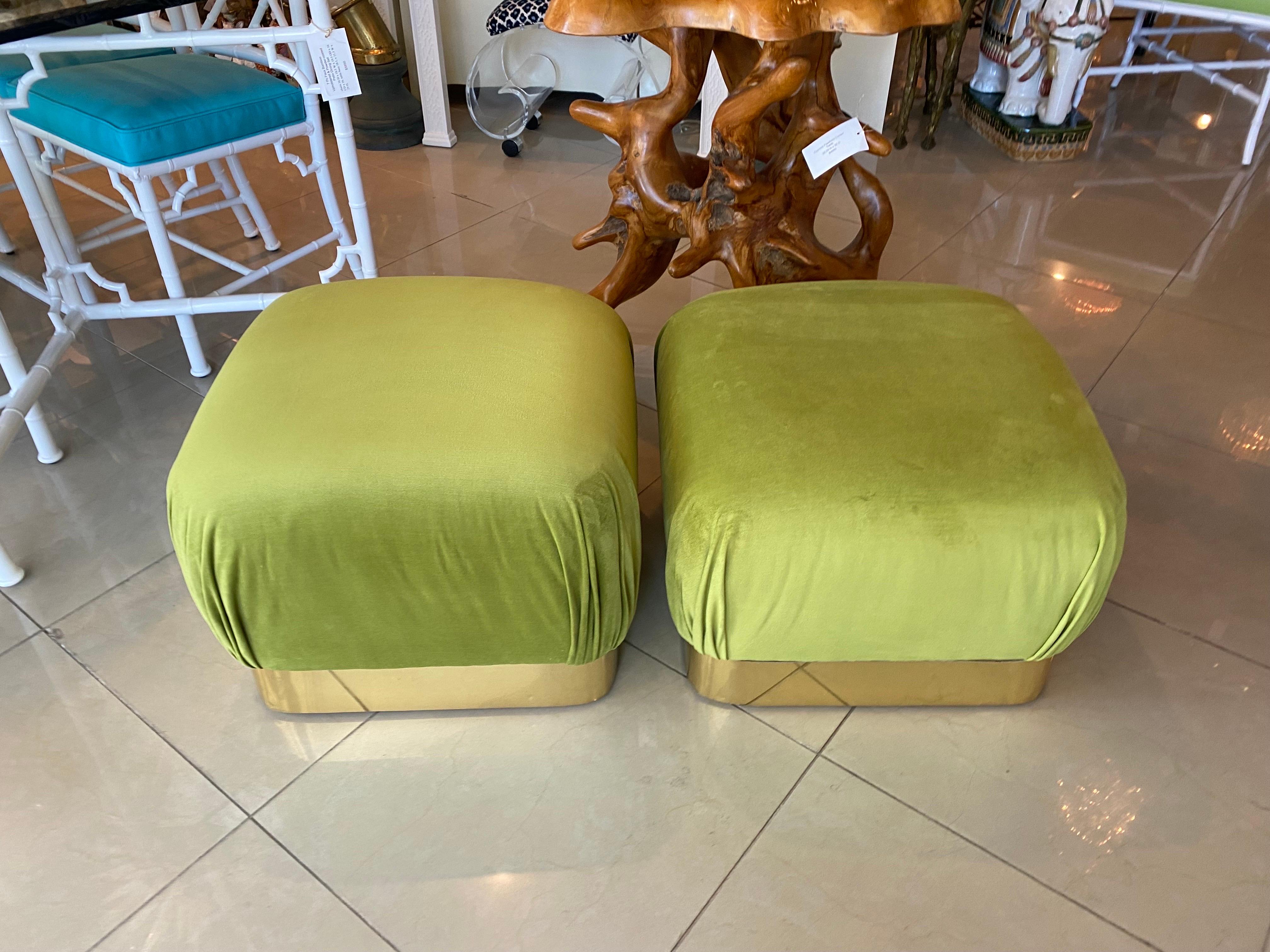 Vintage Pair Upholstered Green Velvet Brass Benches Poufs Karl Springer Style im Angebot 7