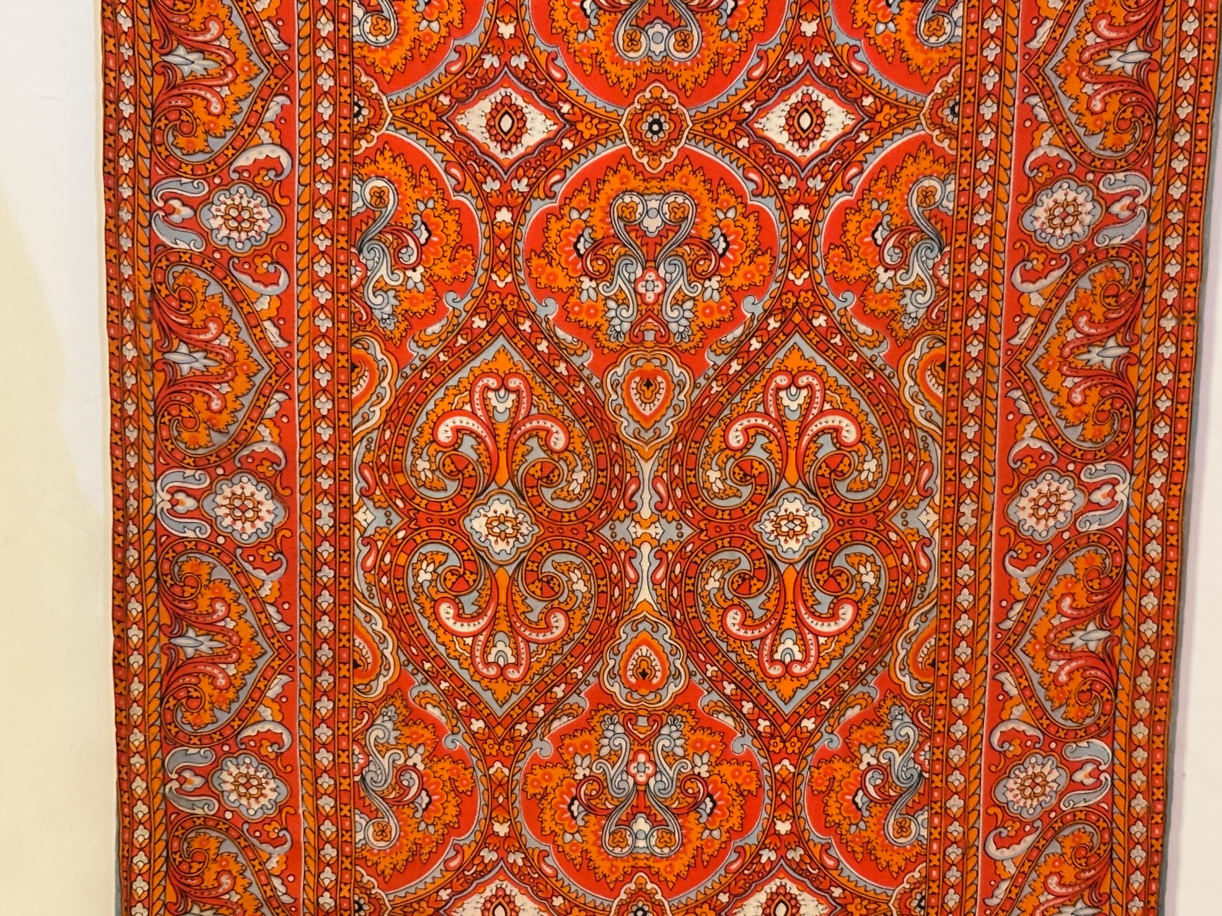 Femenino o masculino Pañuelo oblongo vintage de seda con estampado de cachemira en tonos naranjas en venta