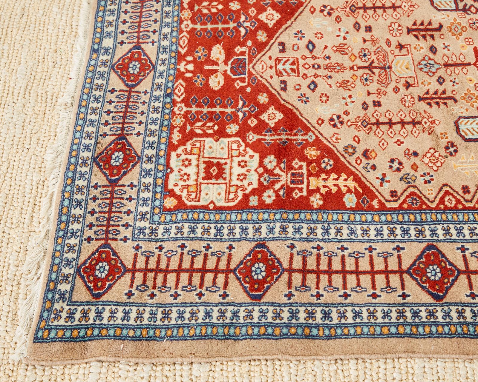 Vintage Pakistani Hand Knotted Rug Carpet In Good Condition In Rio Vista, CA