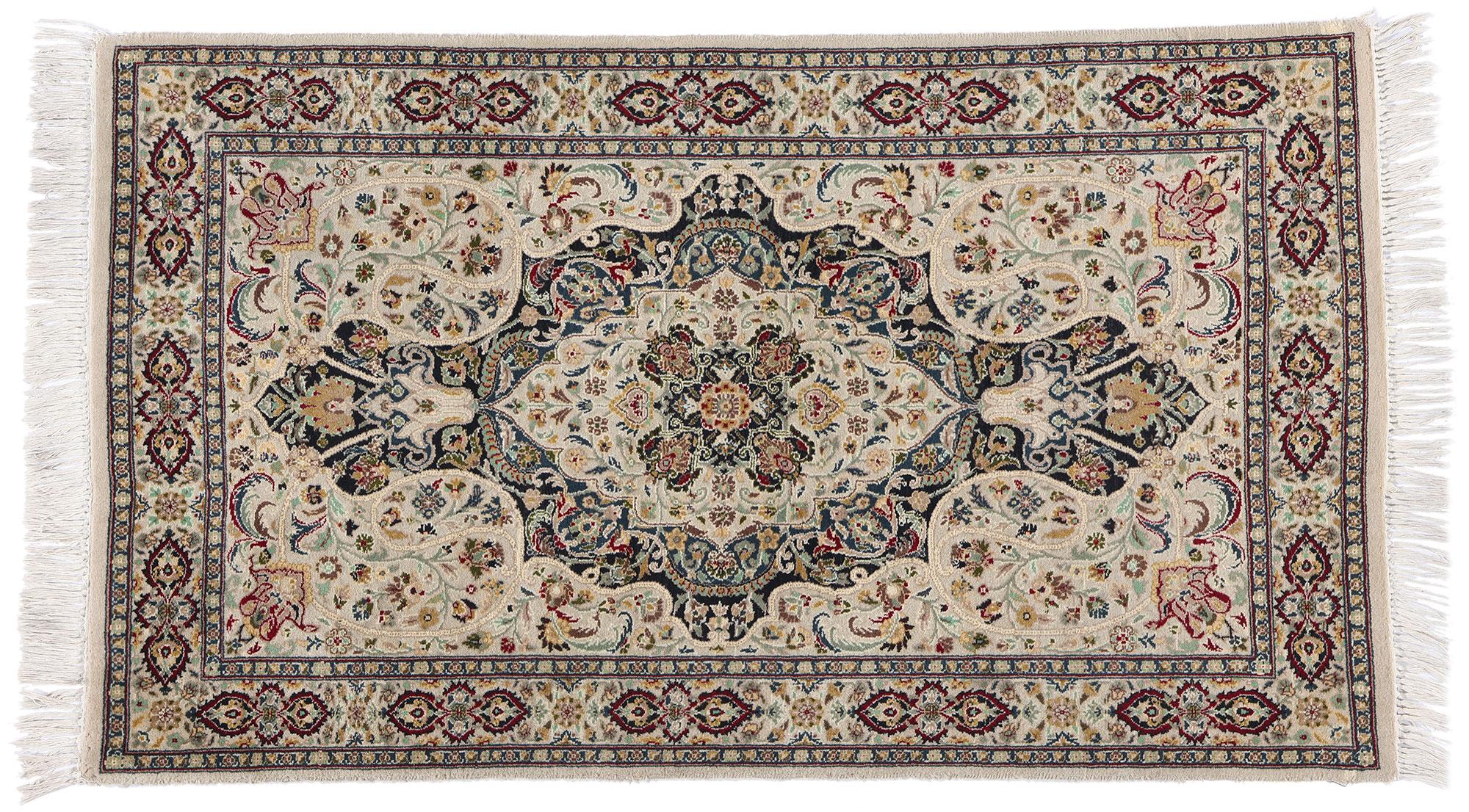 Vintage Pakistani Persian Nain Rug, 03'01 x 05'04 For Sale 3