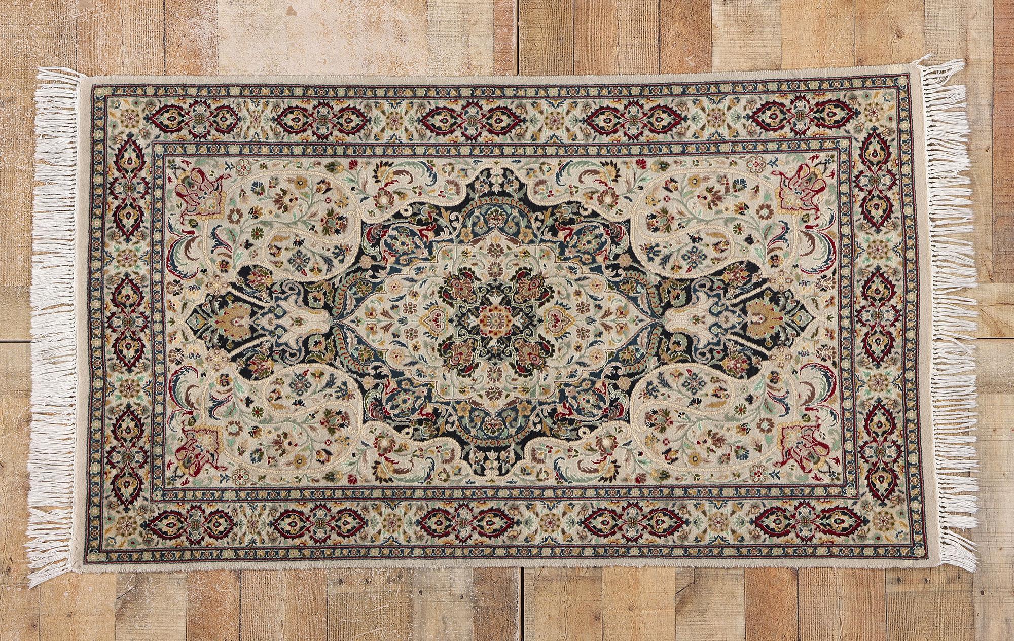 Vintage Pakistani Persian Nain Rug, 03'01 x 05'04 For Sale 2