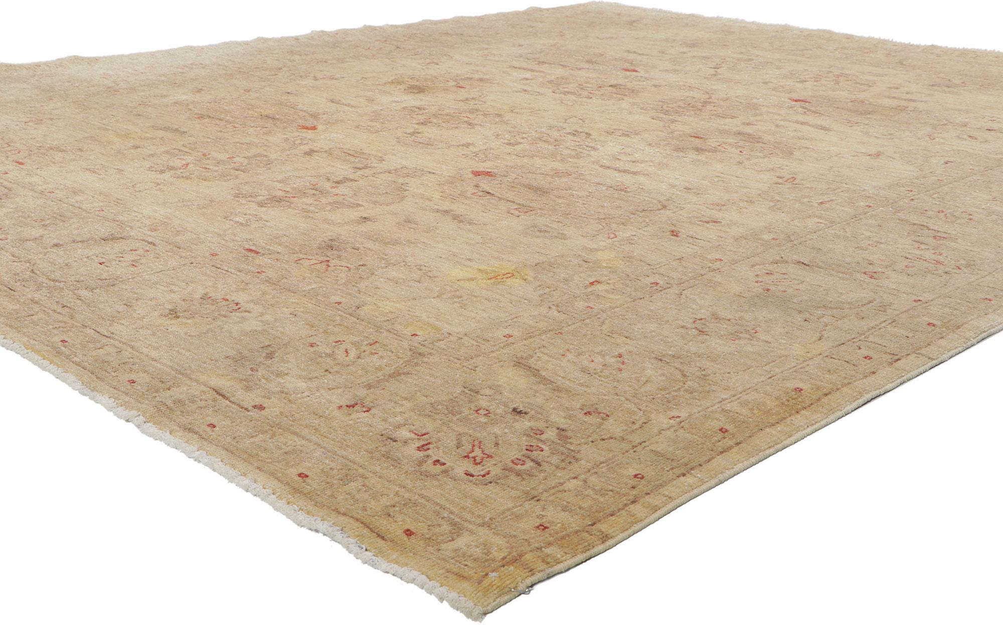 ​78343 Vintage Indian Peshawar Rug, 07'10 x 09'07.
​Experience the perfect blend of quiet sophistication and timeless appeal with our hand-knotted wool vintage Indian Peshawar rug. Crafted with meticulous care, this exquisite piece showcases a faded
