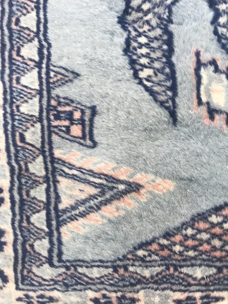 Vintage Pakistani Rug For Sale 5