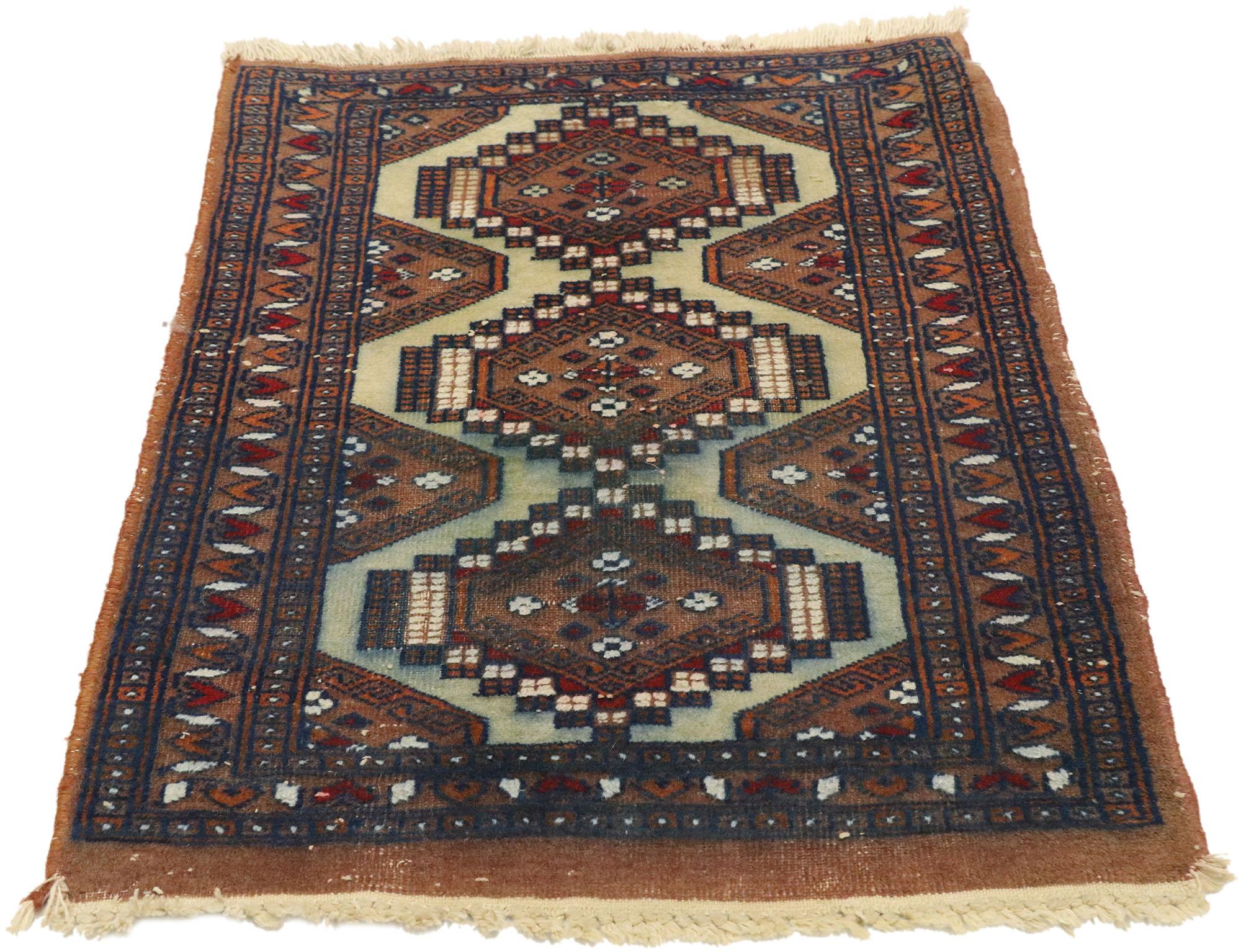 Kazakh Tapis pakistanais vintage en vente