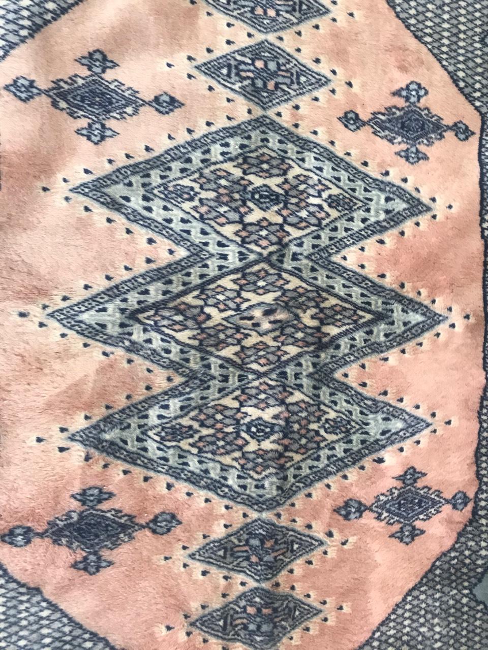 Vintage Pakistani Rug For Sale 1